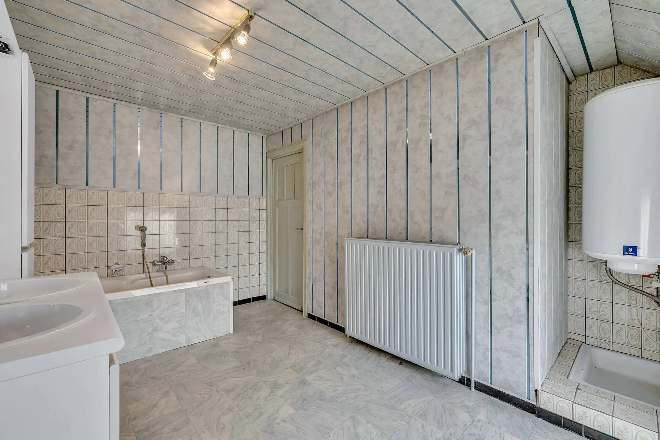 Woning te koop in Appelterre-Eichem! foto 17