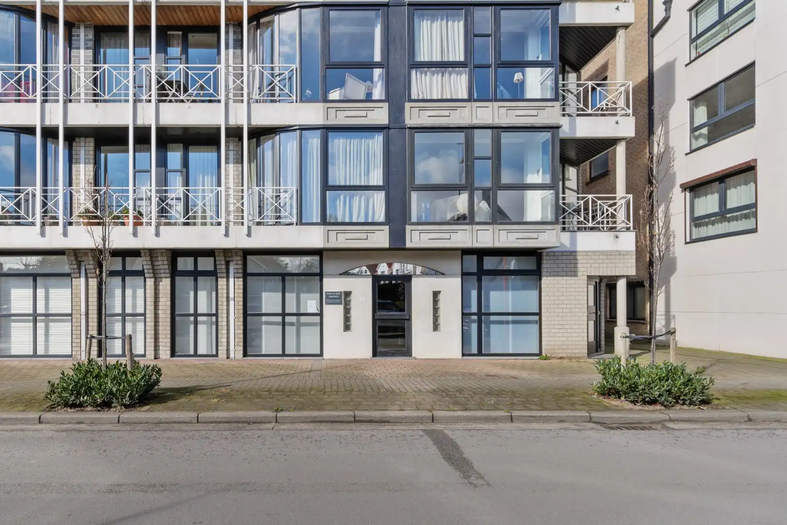 Gelijkvloers appartement met 4 slaapkamers in het centrum van Knokke foto 10