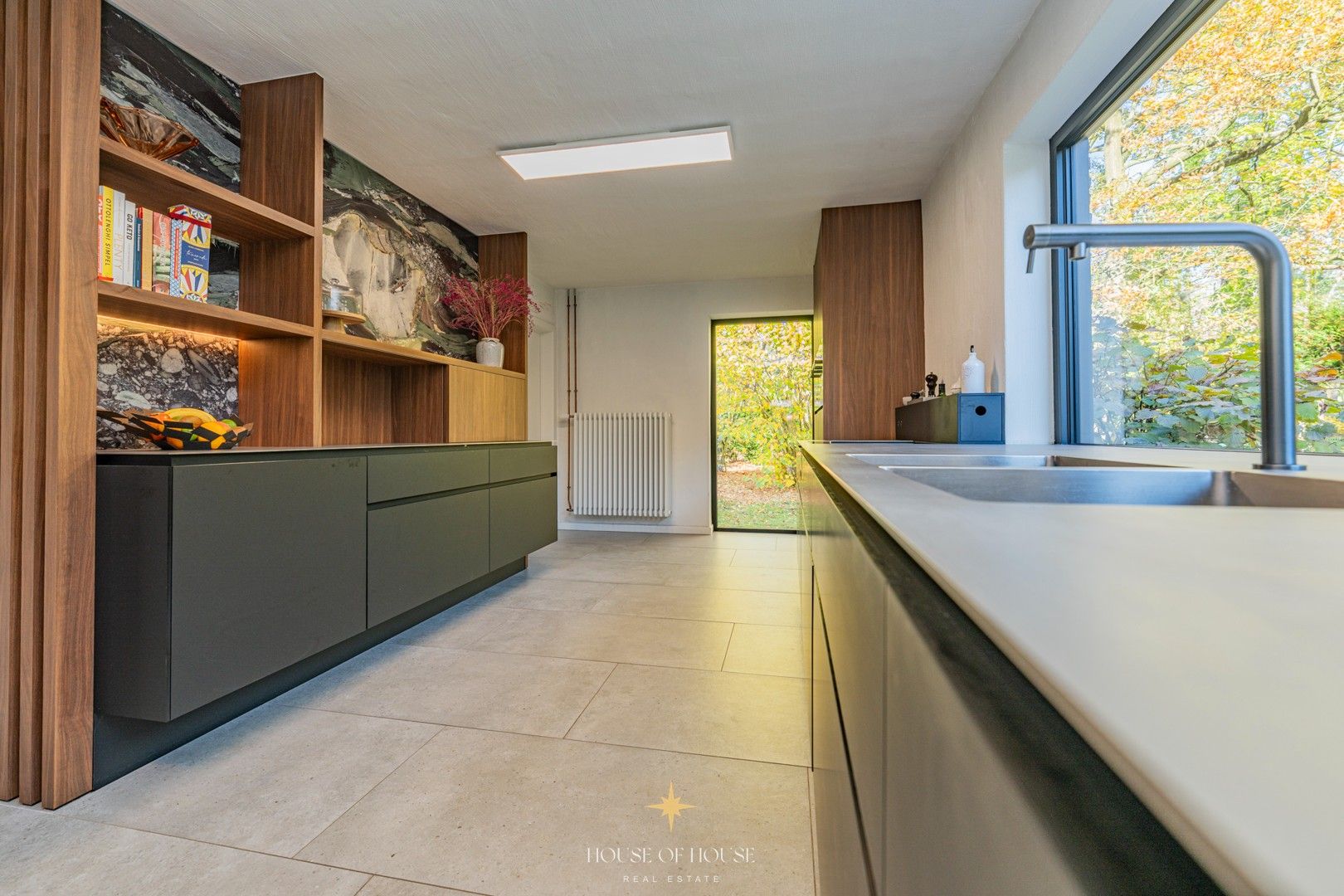 Architecturale laagbouwvilla in residentiële buurt nabij Abdij van Zevenkerken foto 7