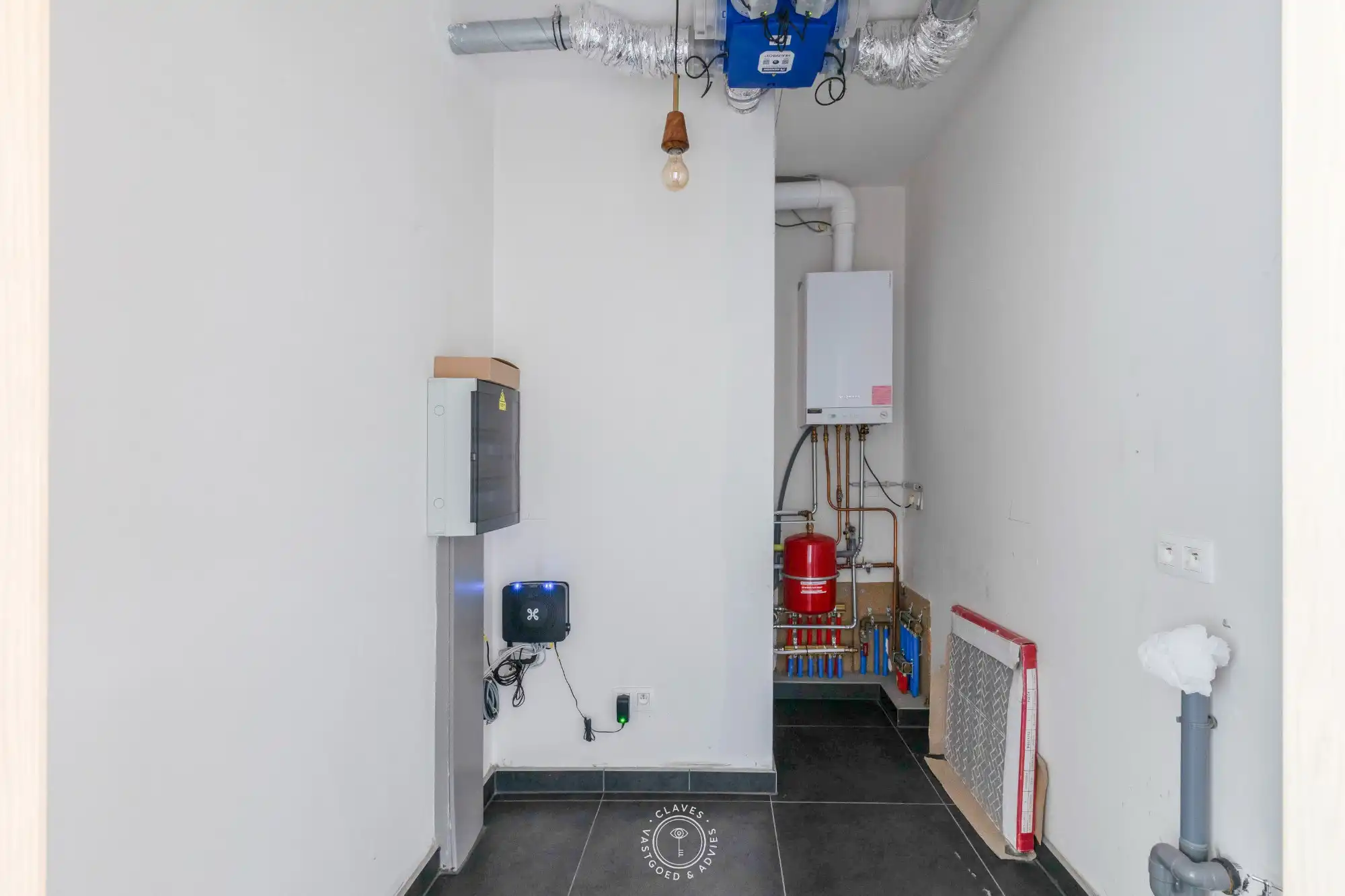 Mooi en recent appartement met staanplaats foto 11