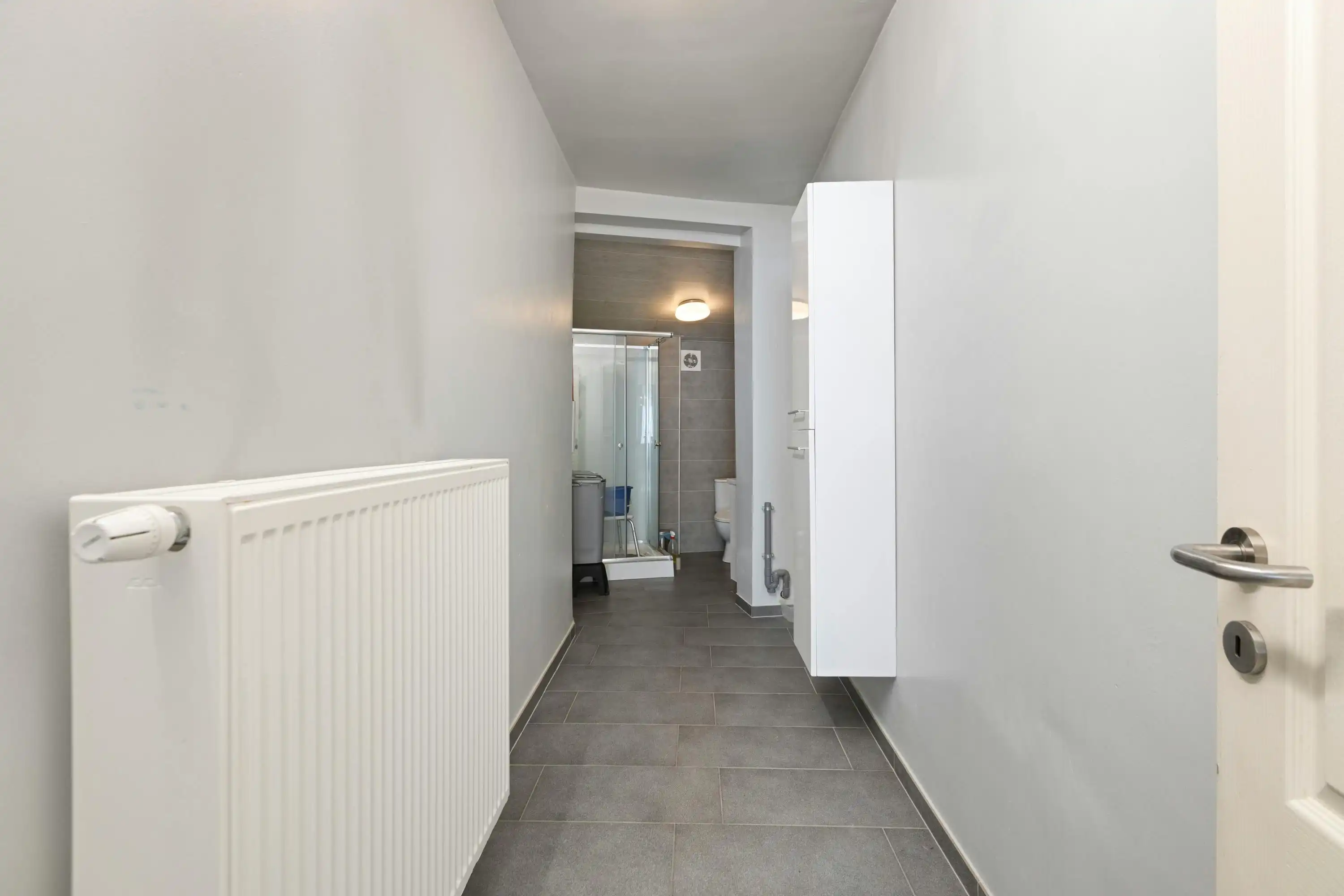 Ruim handelshuis met 5 slaapkamers op een perceel van 9a13ca nabij Thor Park foto 7