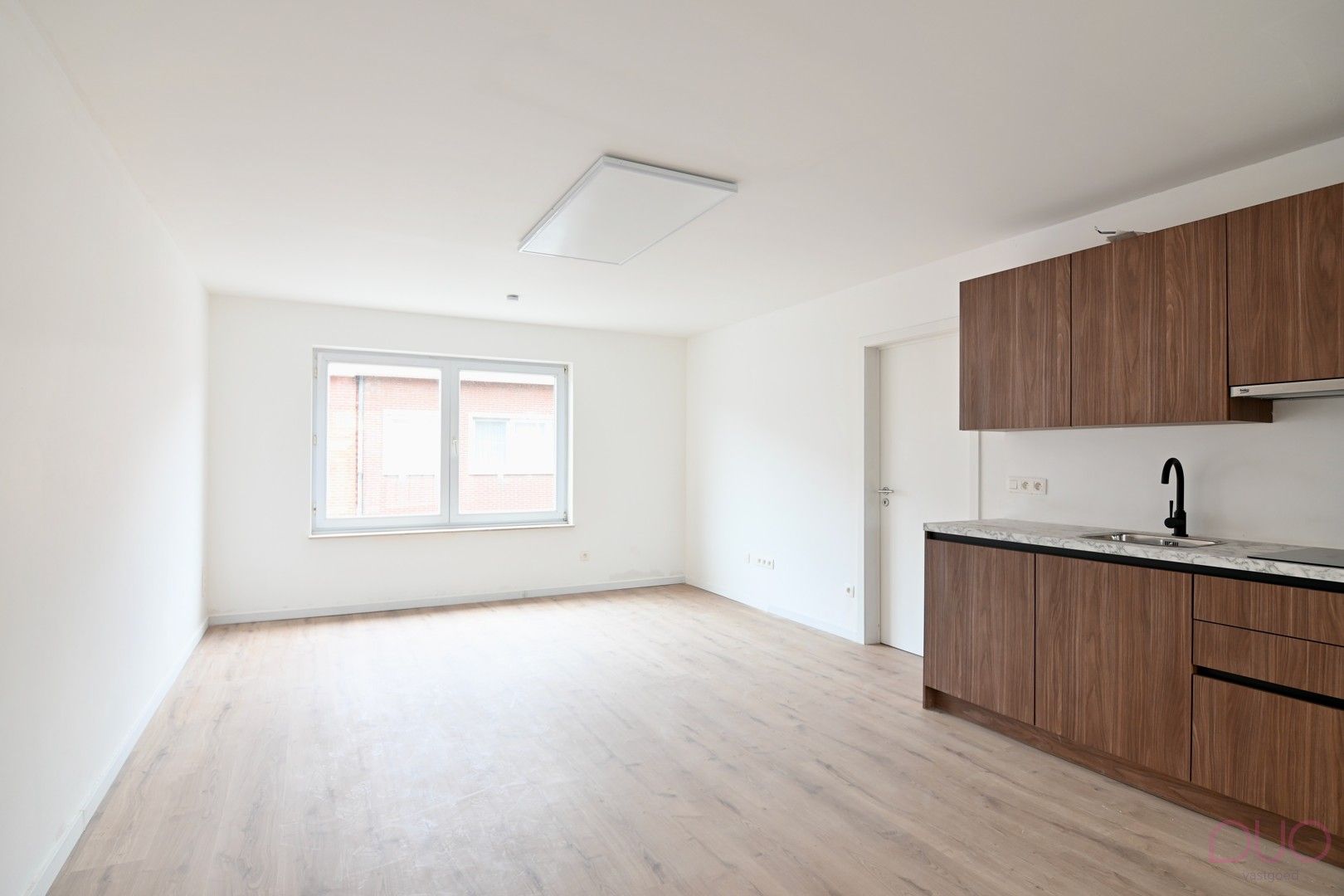 Instapklaar appartement met 3 slaapkamers, overdekt terras en staanplaats nabij het centrum van Tongeren foto 6