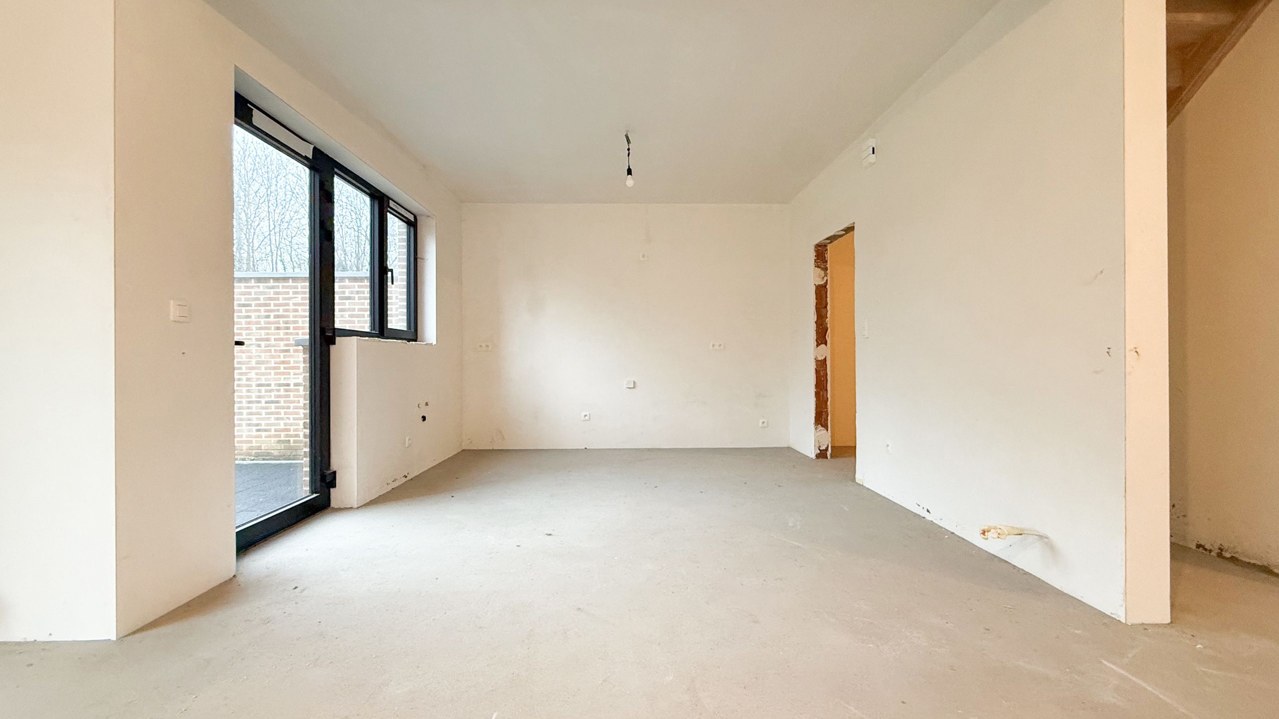 Volledig afgewerkte landelijke woning aan 2% Registratie! foto 6