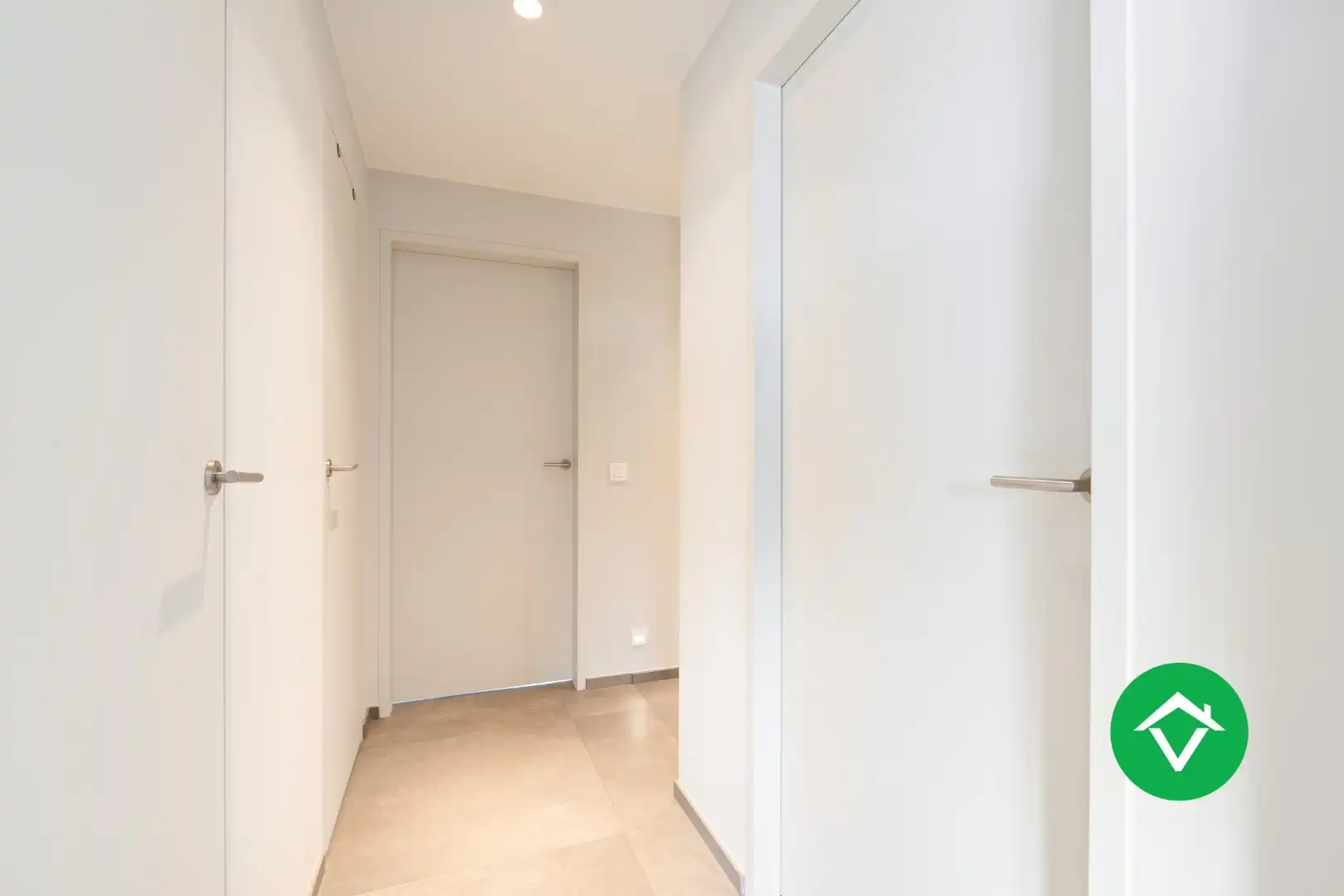 Instapklare woning met 4 slaapkamers en garage te Torhout  foto 23