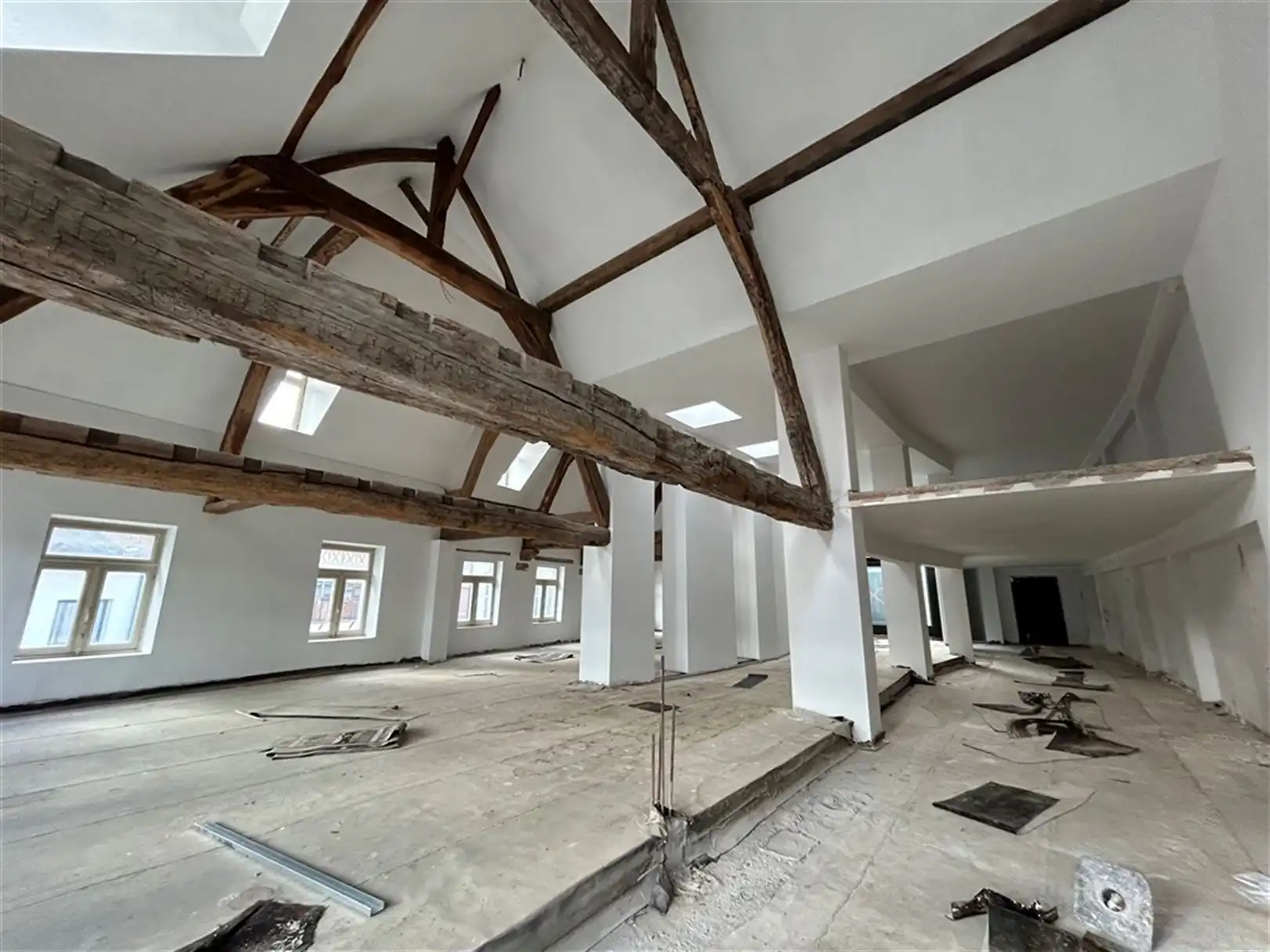 Kantoorgebouw foto 9