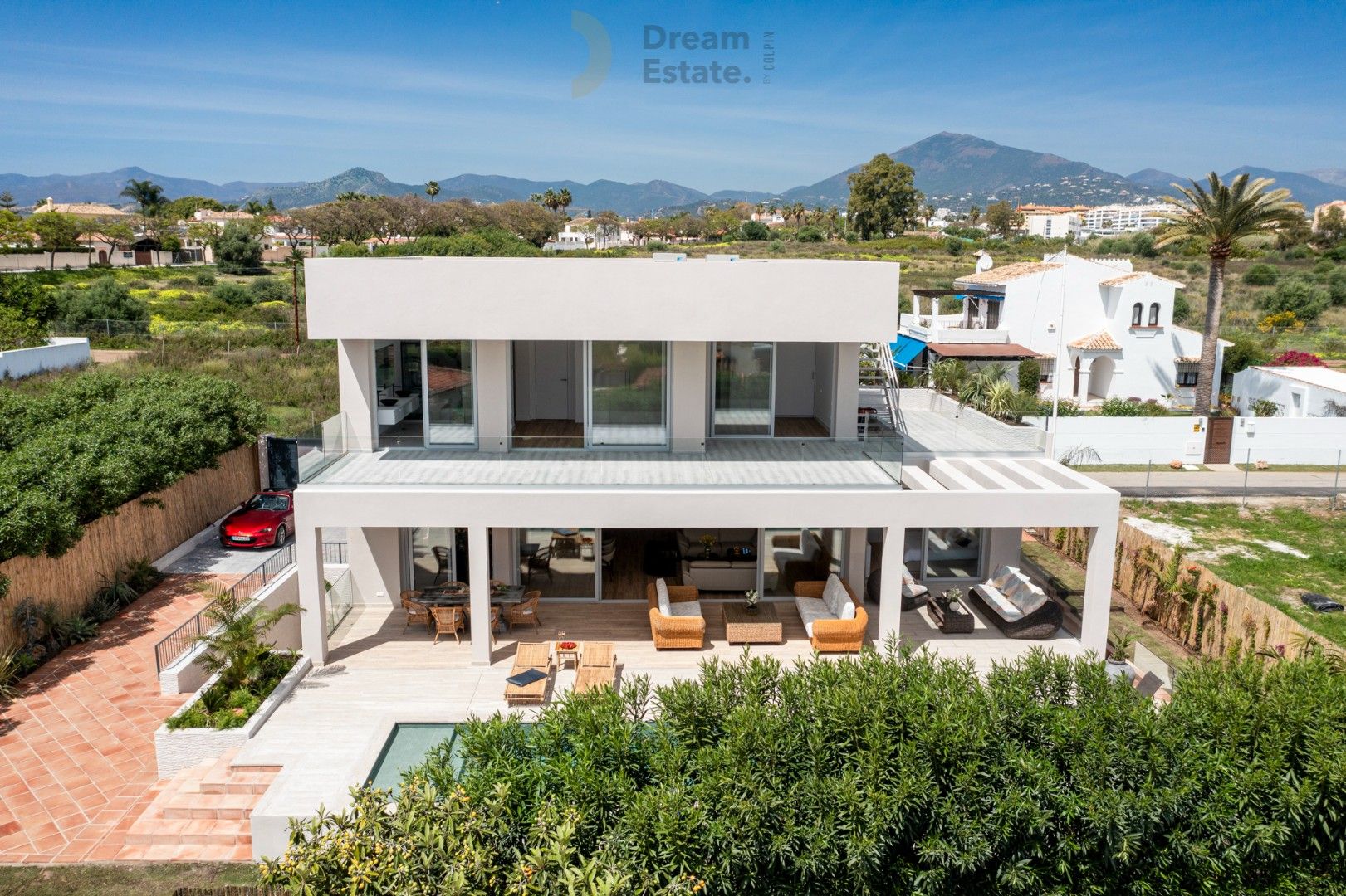 Nieuwe villa op een steenworp van het strand te San Pedro de Alcántara. foto 2