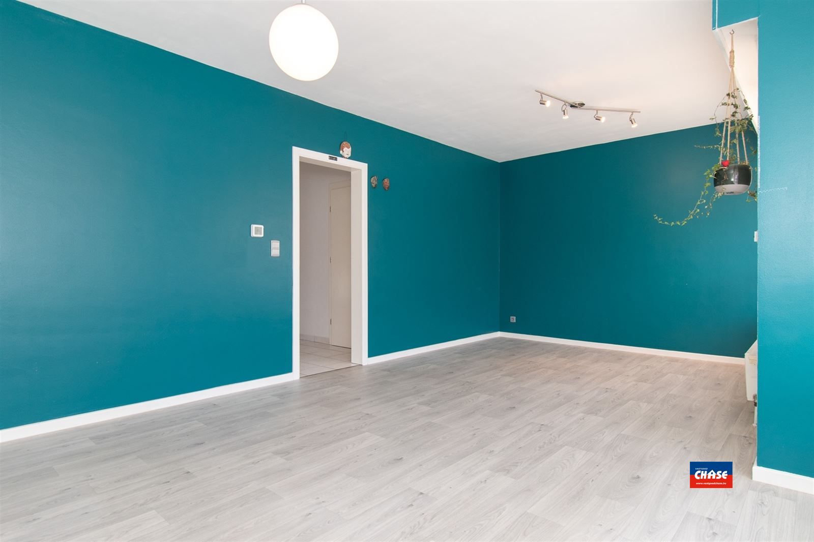 Instapklaar gelijkvloersappartement met 1 slaapkamer en tuin foto 3
