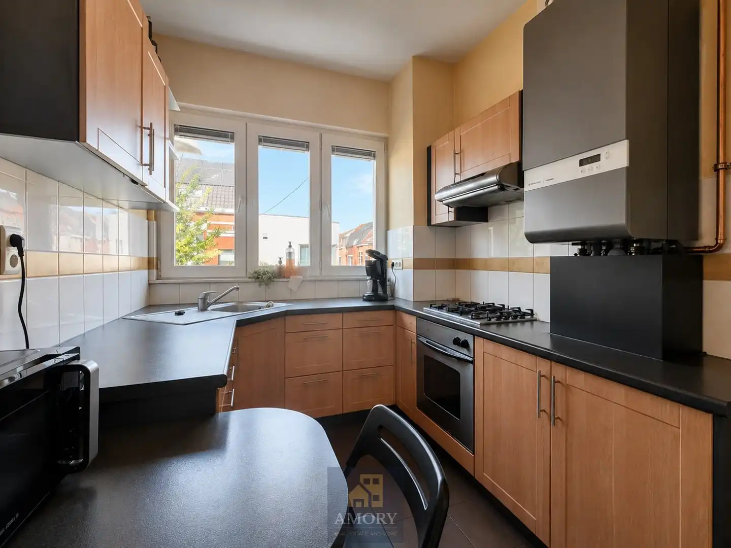 Zonnig hoek-appartement met 2 ruime slaapkamers! foto 5