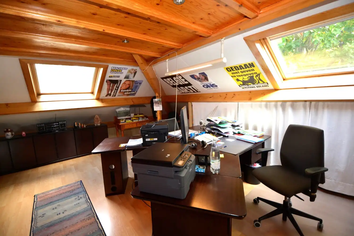 VERZORGD KANTOORGEBOUW MET PARKING! foto 22