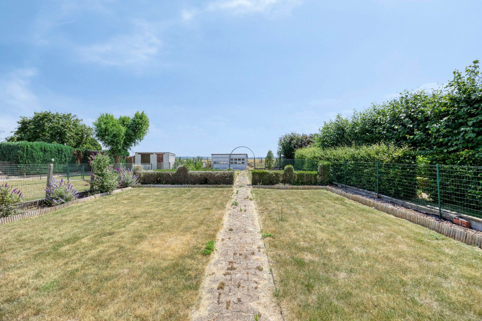 instapklare, volledig gerenoveerde woning met tuin in Tienen foto 27