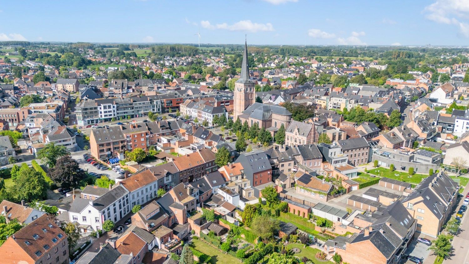 Karaktervol handelshuis met binnentuin in centrum Diepenbeek foto 28