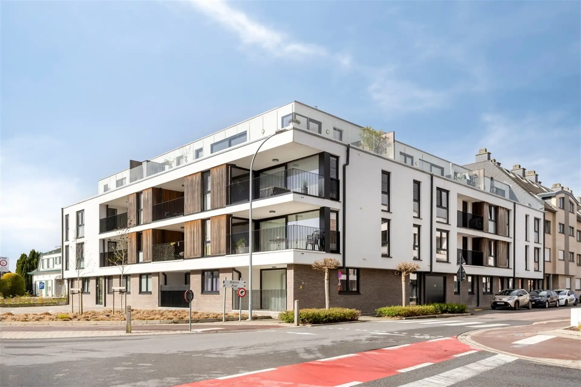 Penthouse met heel groot terras nabij het centrum foto {{pictureIndex}}