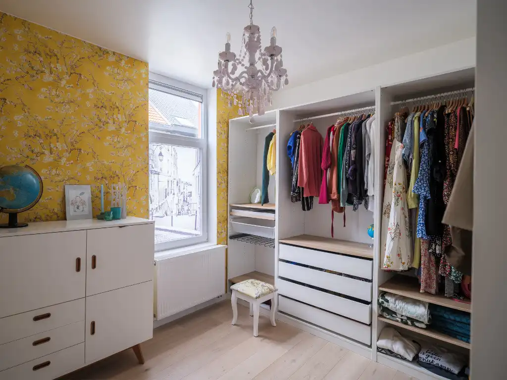 Aangename en instapklare woning met drie slaapkamers, gelegen op wandel- en fietsafstand van het historische centrum van Gent. foto 7