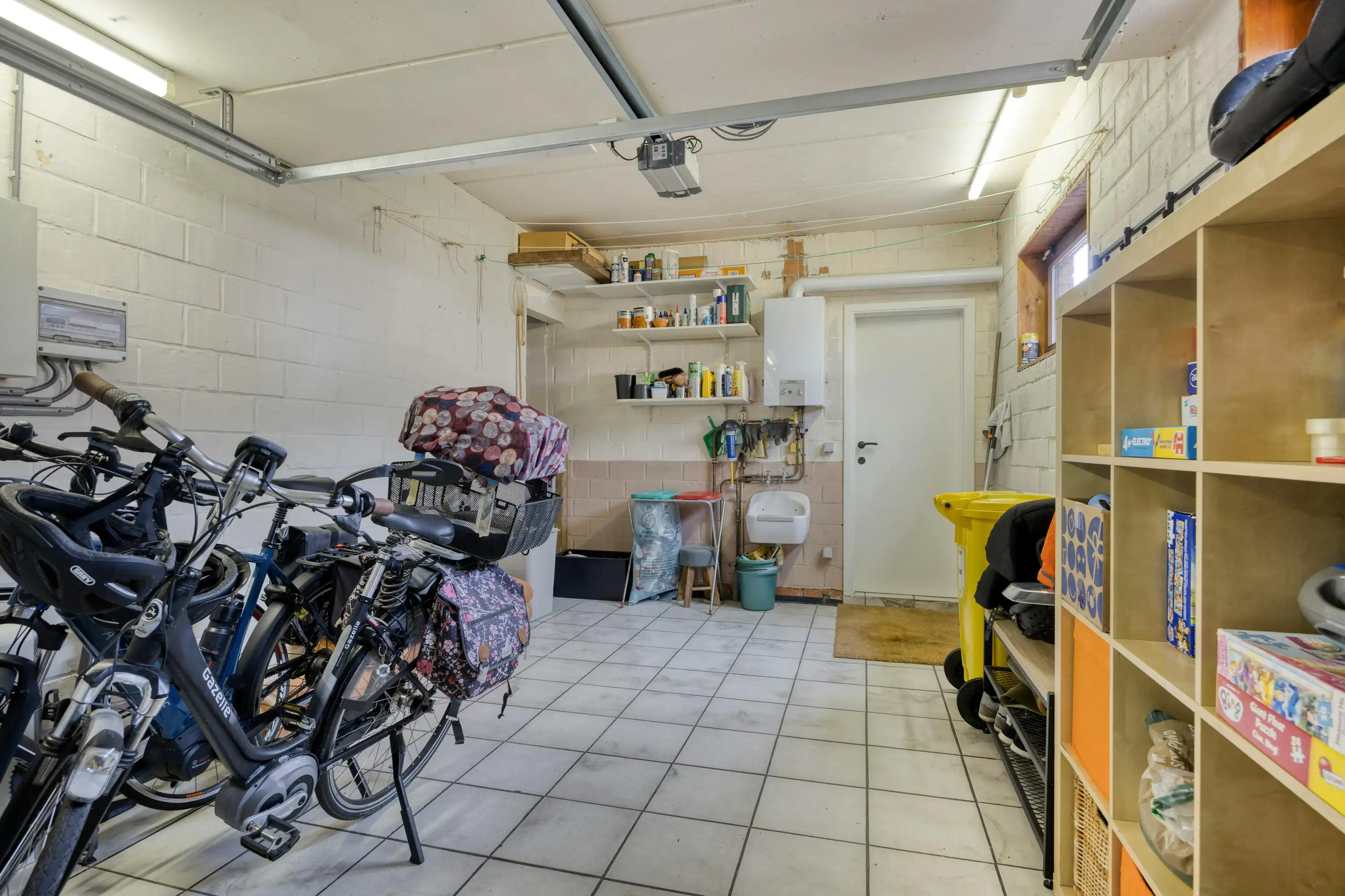 Ruime gezinswoning met 3 slaapkamers in Essen te koop foto 18