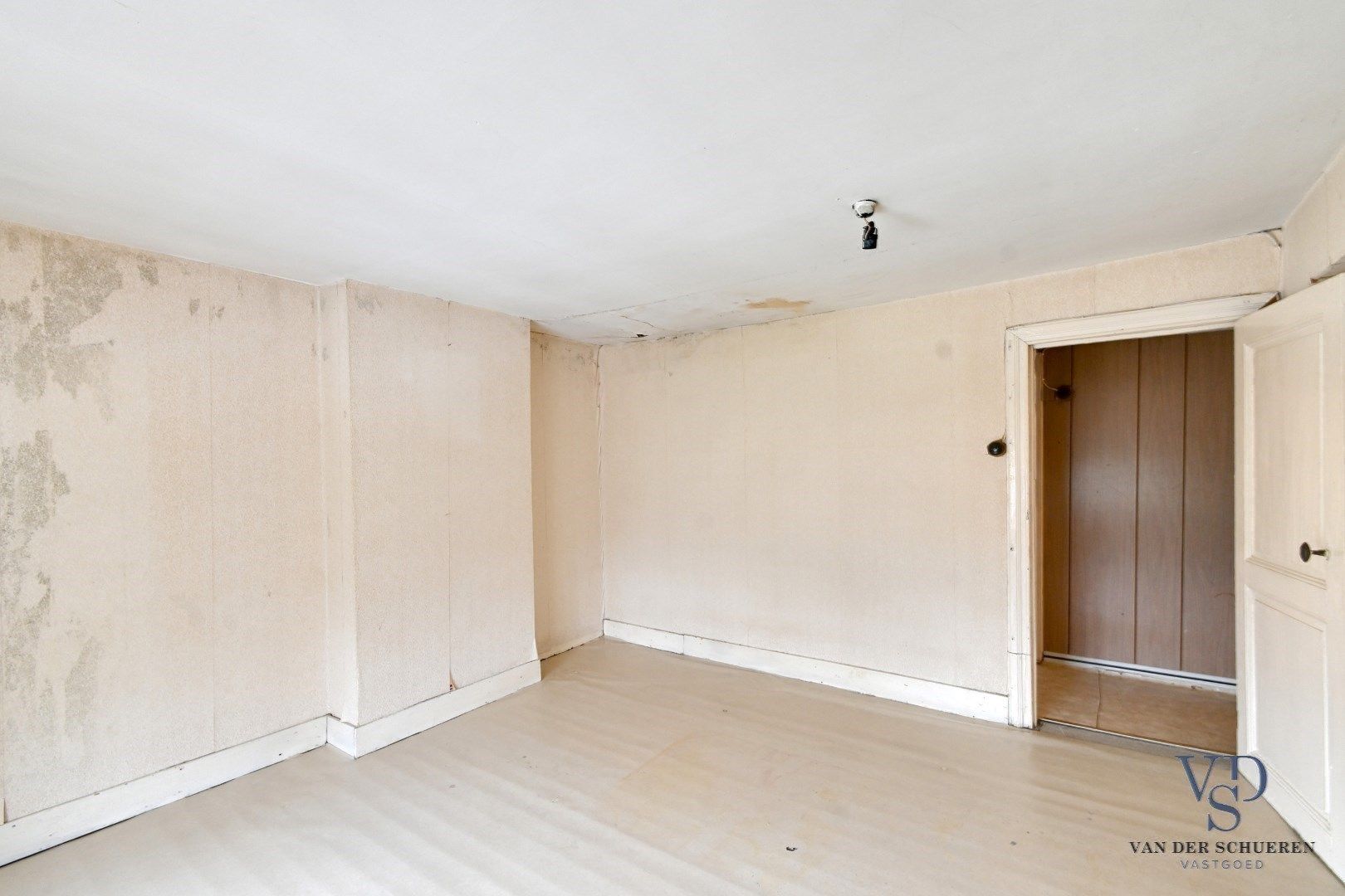 Woning met belendend perceel weiland  foto 22