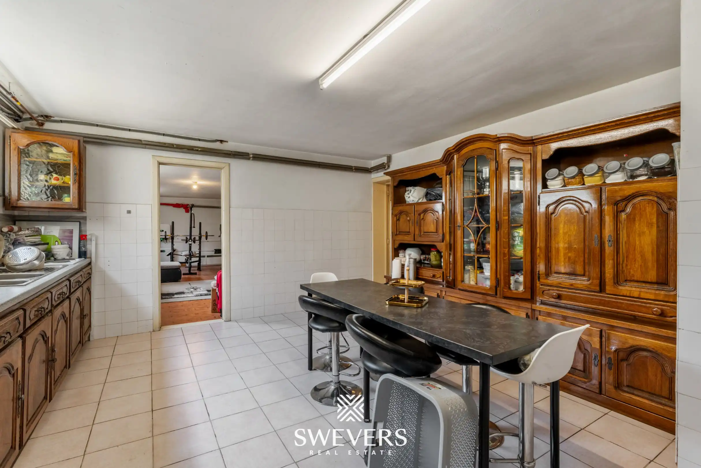 Gerenoveerde woning met 4 slaapkamers op 11a foto 19