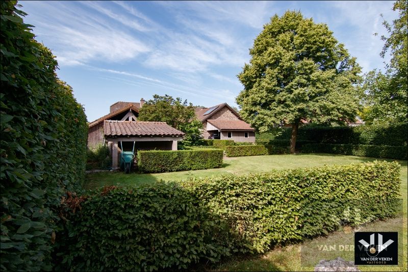 PERFECT ONDERHOUDEN, ENERGIEZUINIGE WONING OP MEER DAN 14 AREN! foto 8