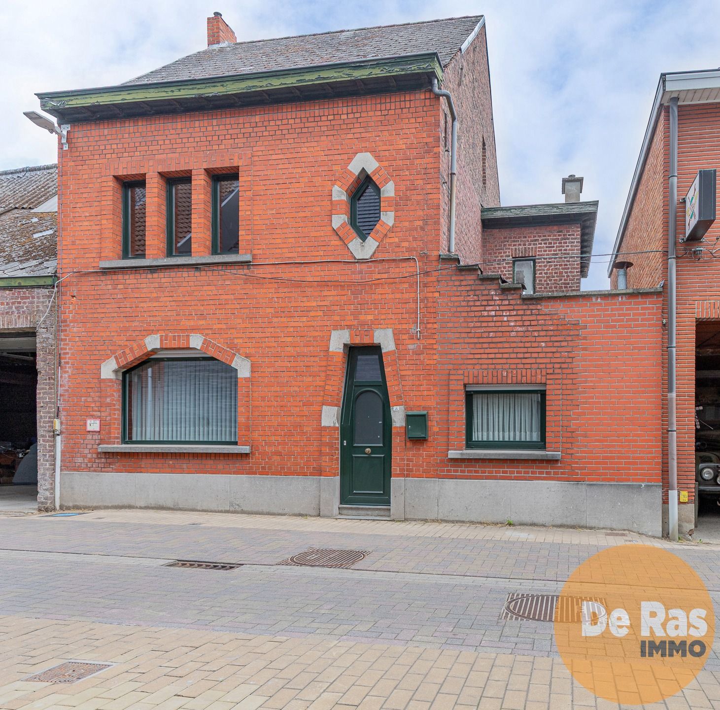 Hoofdfoto van de publicatie: LEDE CENTRUM - Praktische gezinswoning met mogelijkheden