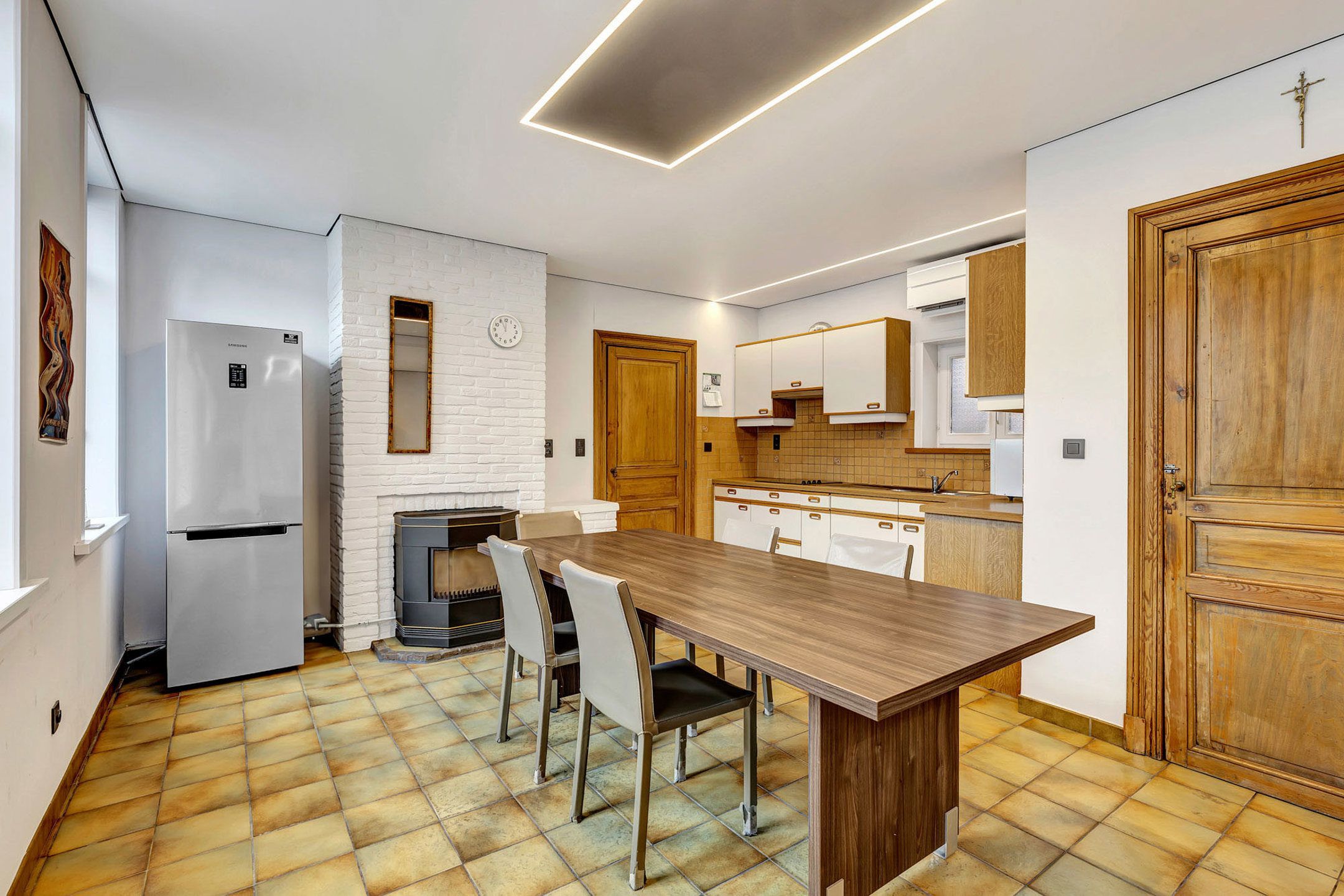 Unieke instapklare (kangoeroe)woning met praktijkruimte foto 16