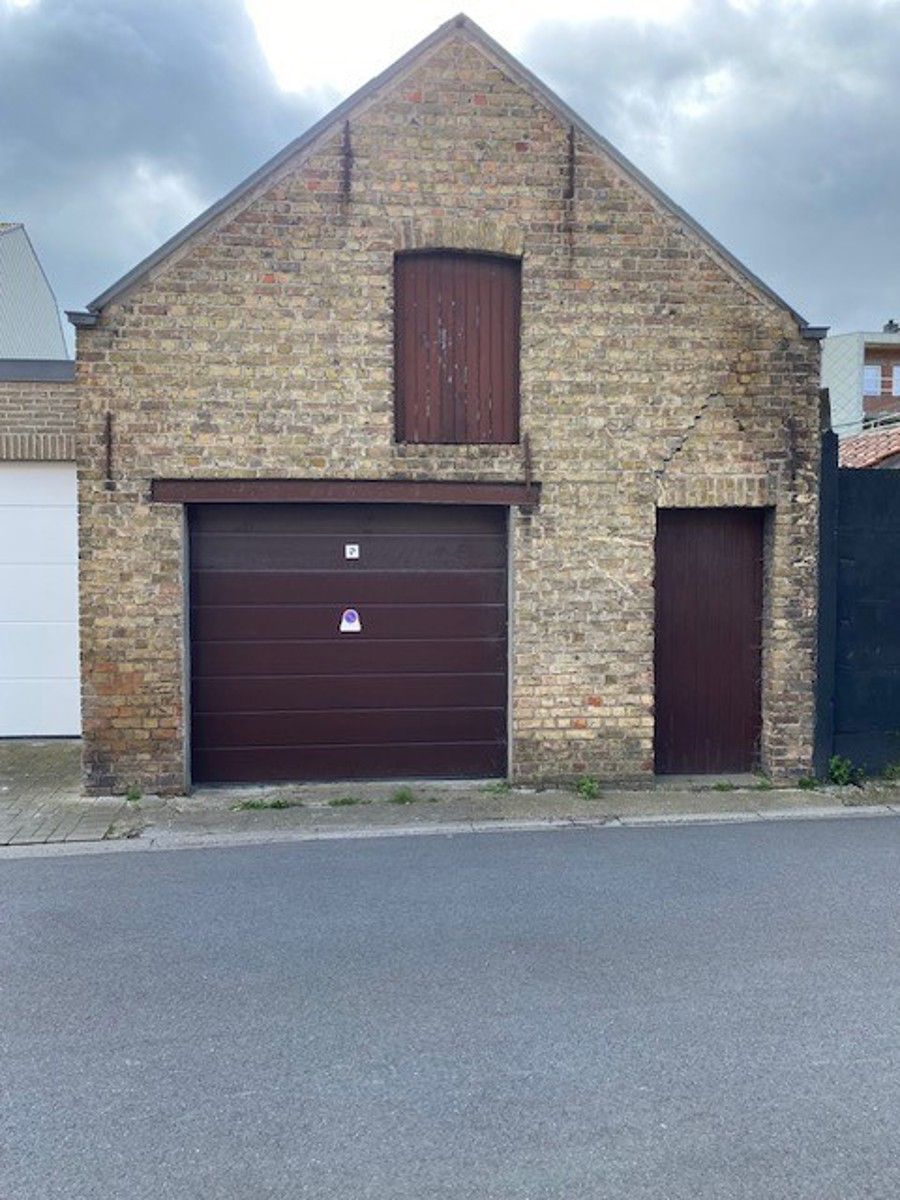 Te renoveren rijwoning. foto 18