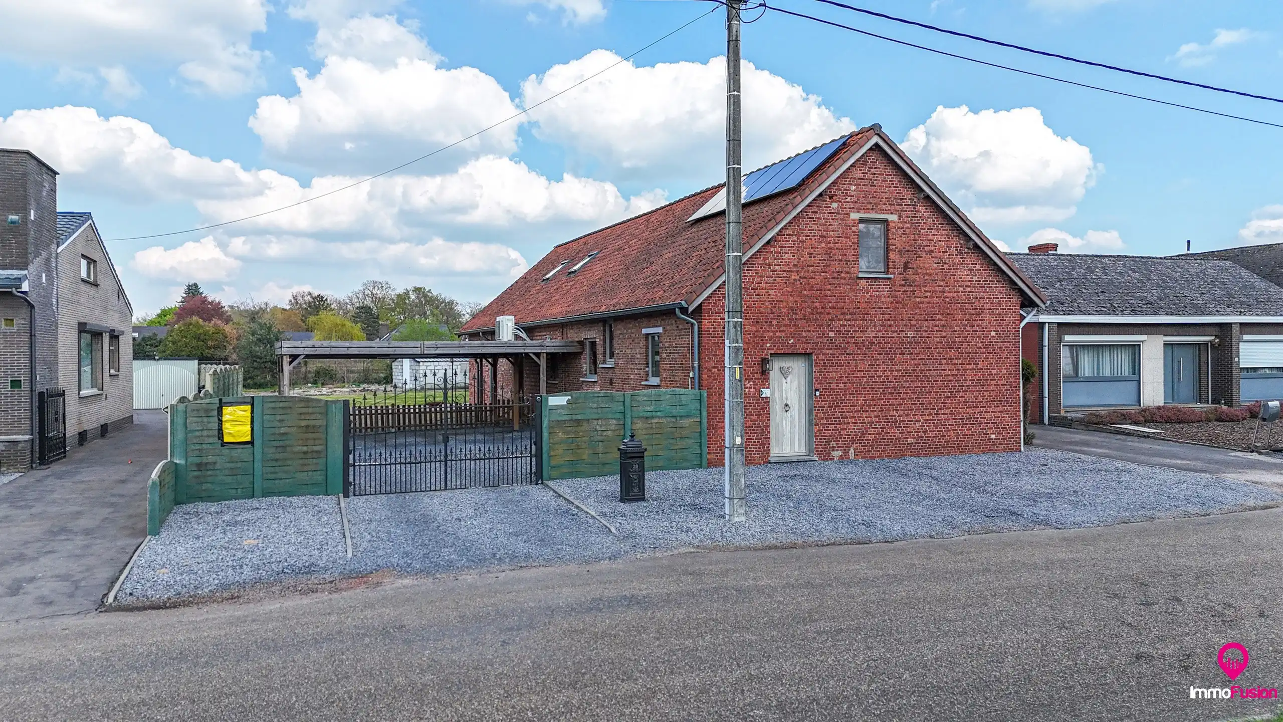 Charmante woning met 5 slaapkamers op een ruim perceel foto 46