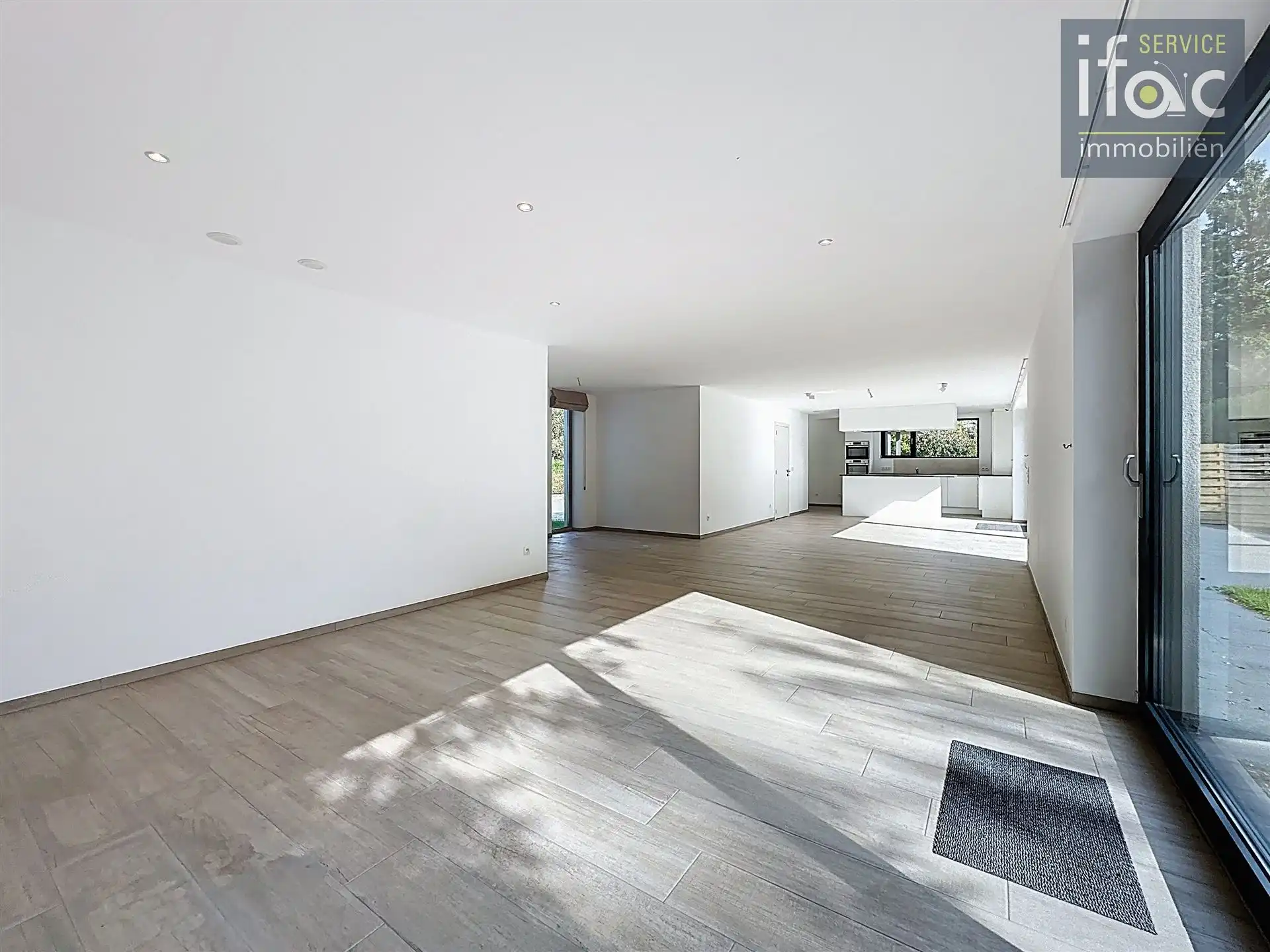 Moderne villa met 6 slaapkamers en zonnige tuin in wijk Arboretum foto 6