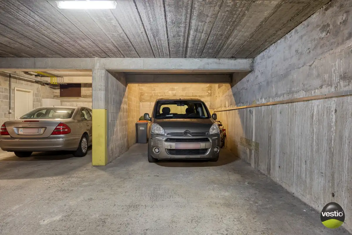 APP OP GL MET 3 SLK IN BILZEN CENTRUM foto 17