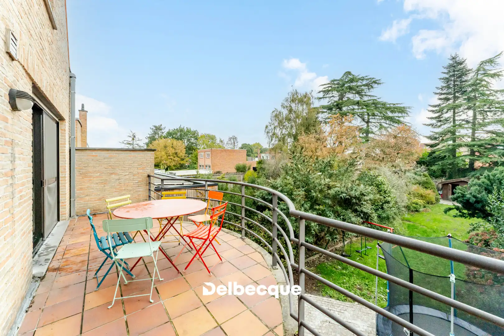 Instapklare bel-étage woning met garage en riante tuin op toplocatie in Assebroek foto 7