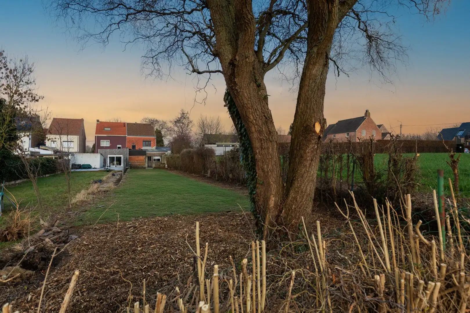 Rustig gelegen woning met 4 slaapkamers foto 27
