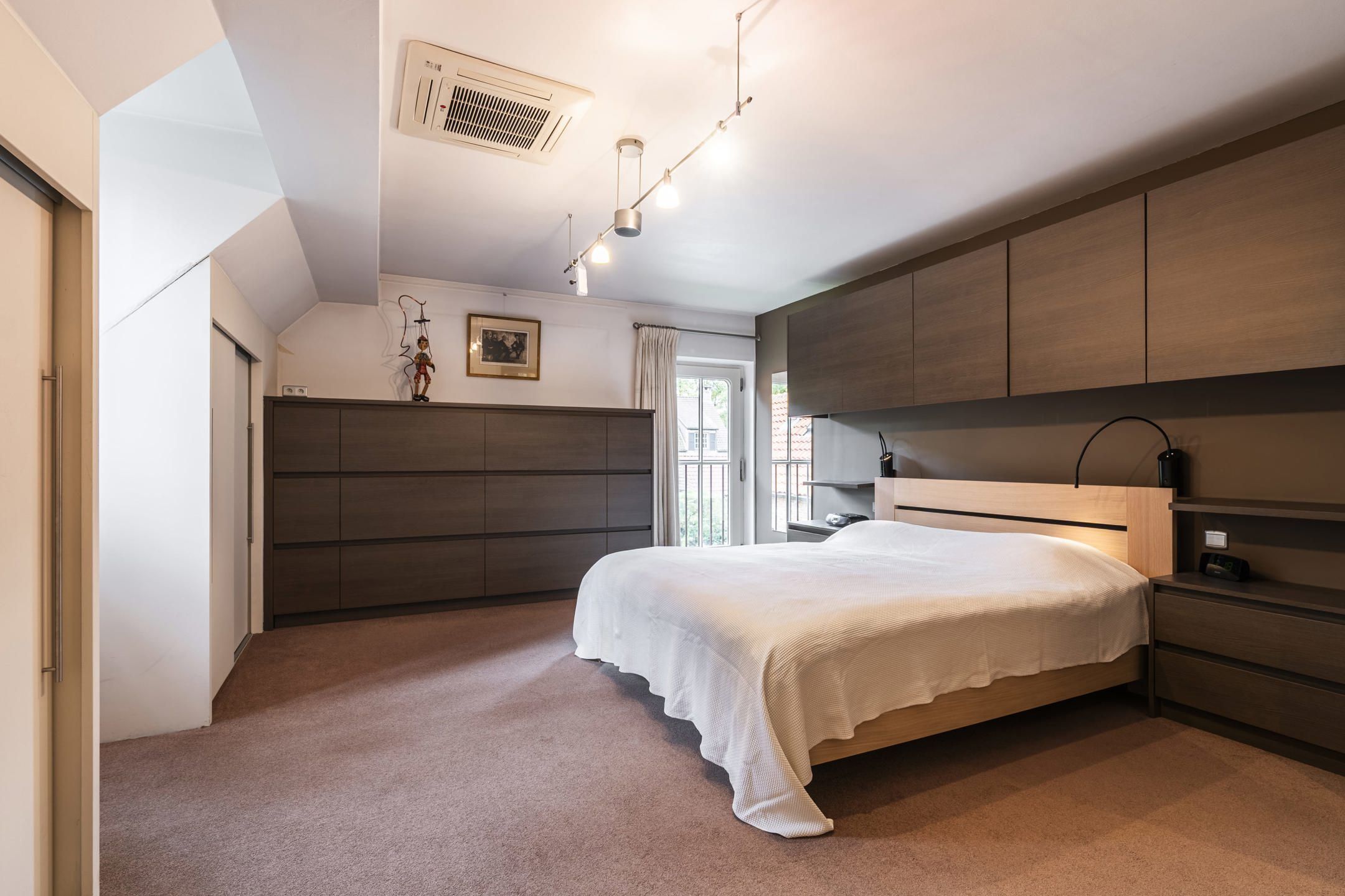 Praktijkvilla in doodlopende straat te ’s Gravenwezel foto 18