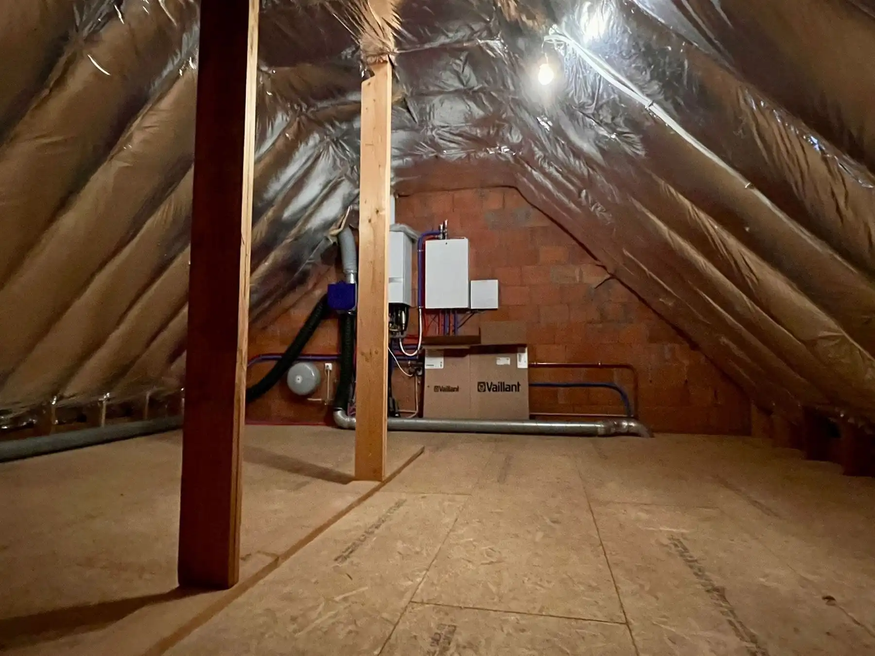 Comfortabele en verrassend ruime woning aan de stadsrand foto 14