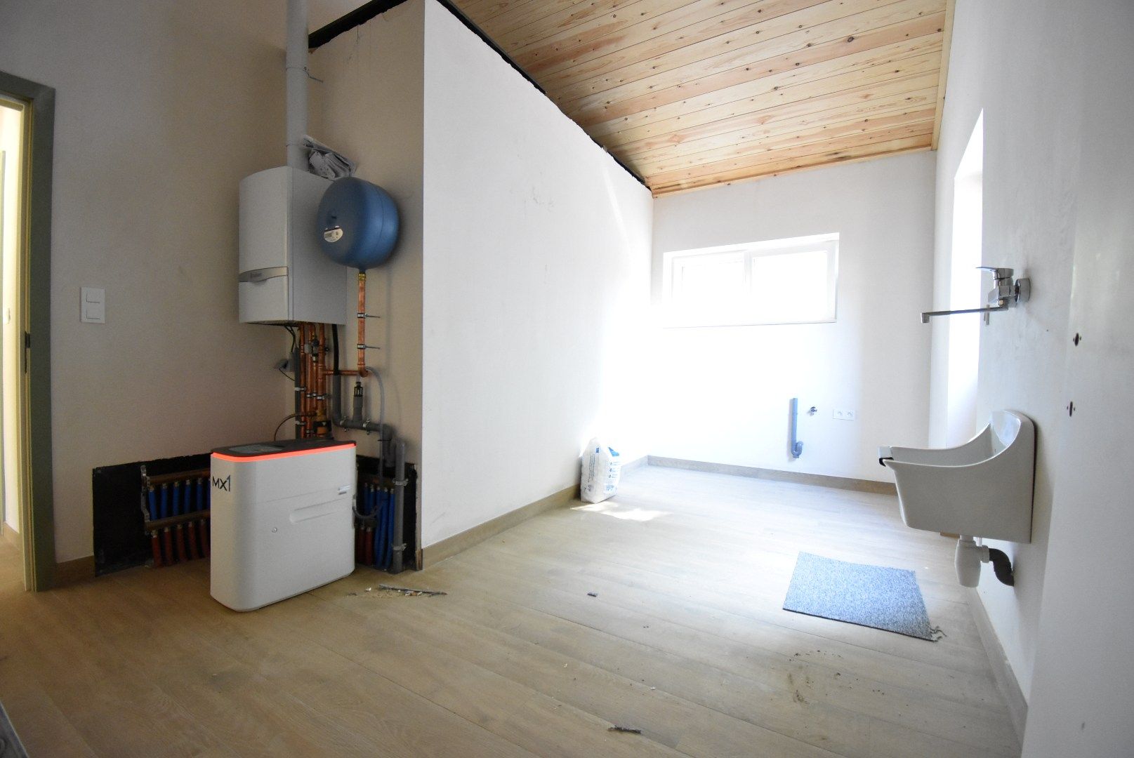Knap gerenoveerde en energiezuinige bungalow met 3 slaapkamers te Nerem foto 19
