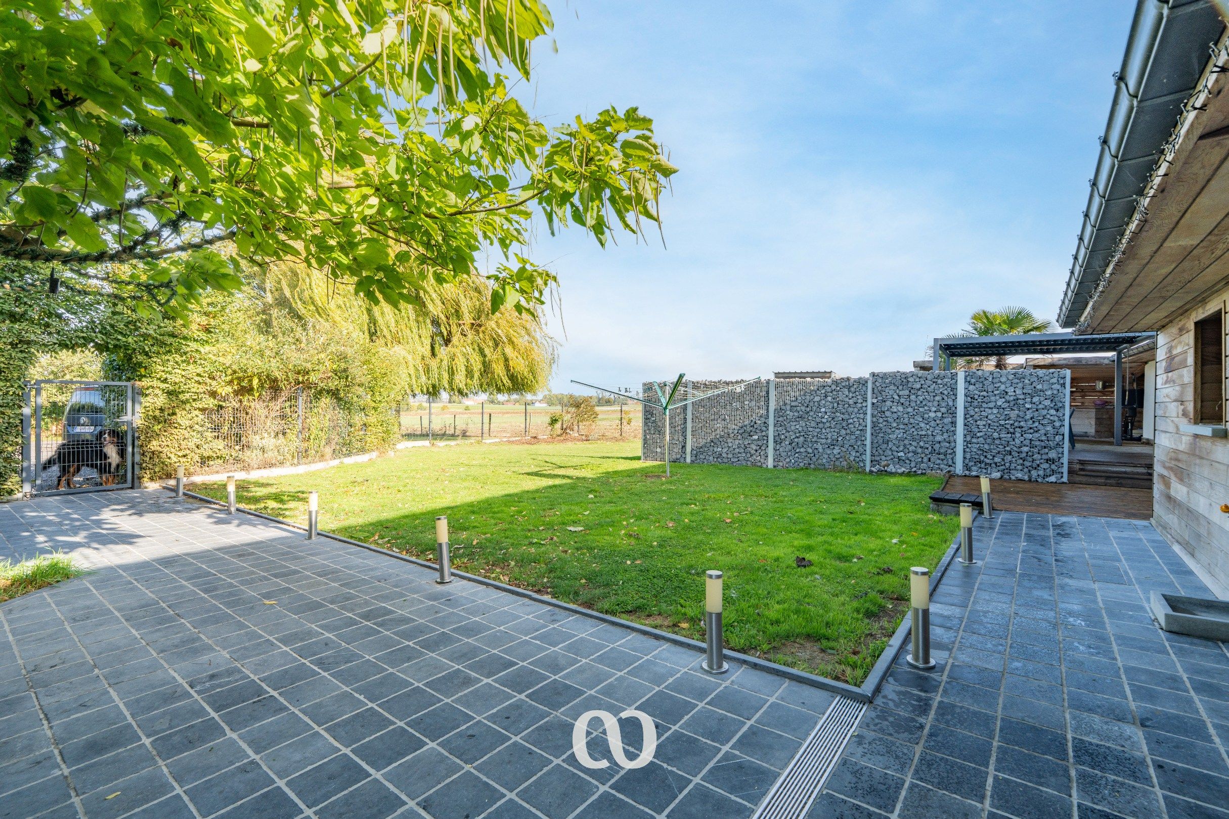 Prachtig gelegen villa met zwembad foto 19