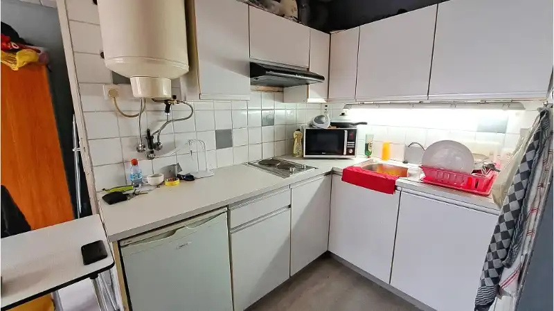 Gezellige studio te huur in Assebroek Brugge foto 4