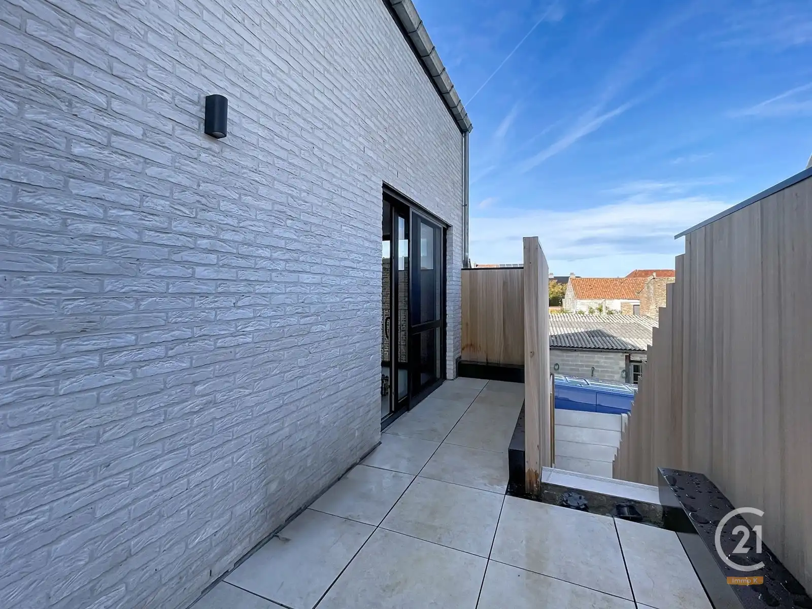 Nieuwbouw duplex met 4 slpks, terras, tuin en staanplaats foto 31