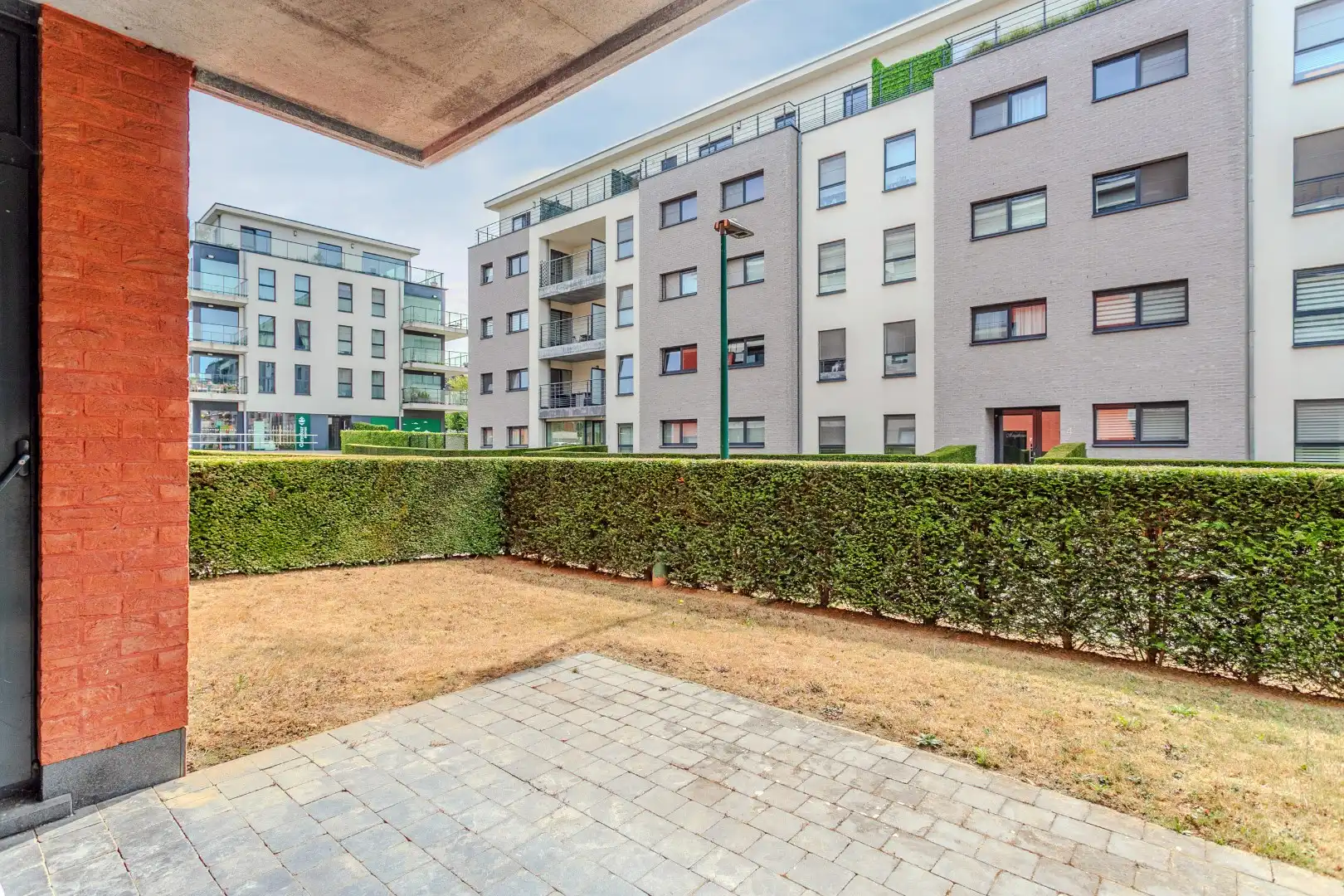 Energiezuinig glv-appartement (70m²) met tuin, berging en autostpl. te Halle foto 11