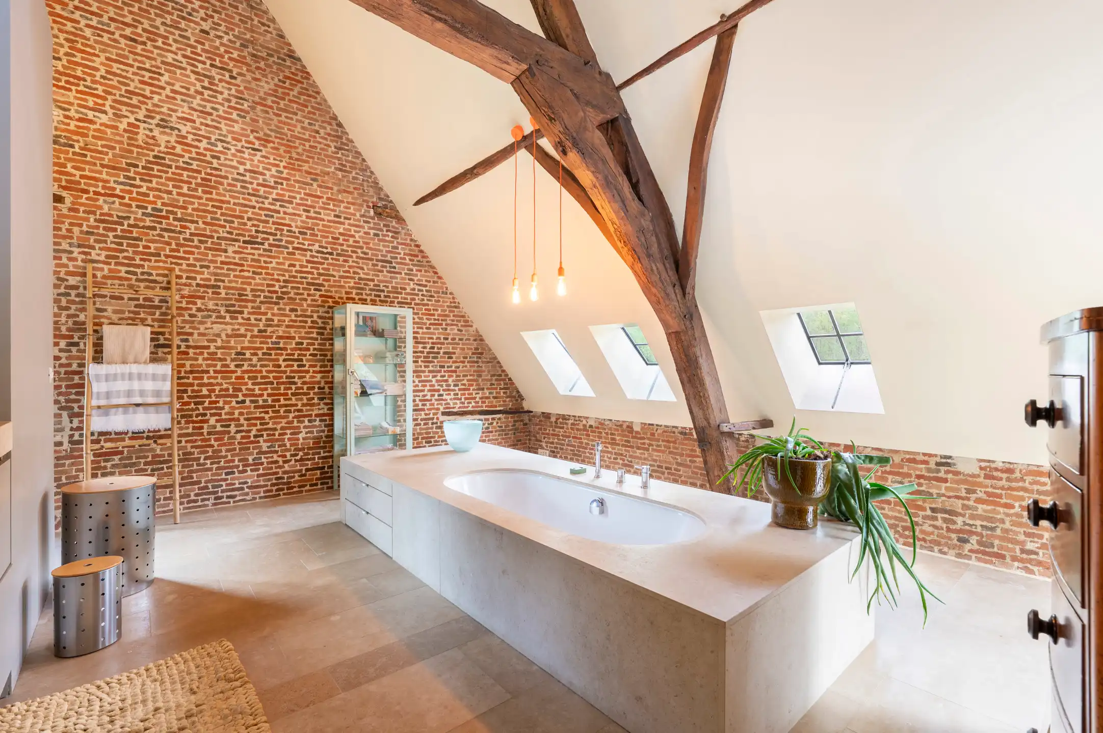 RIJMENAM - Uitzonderlijk gerenoveerde 18e-eeuwse hoeve foto 14