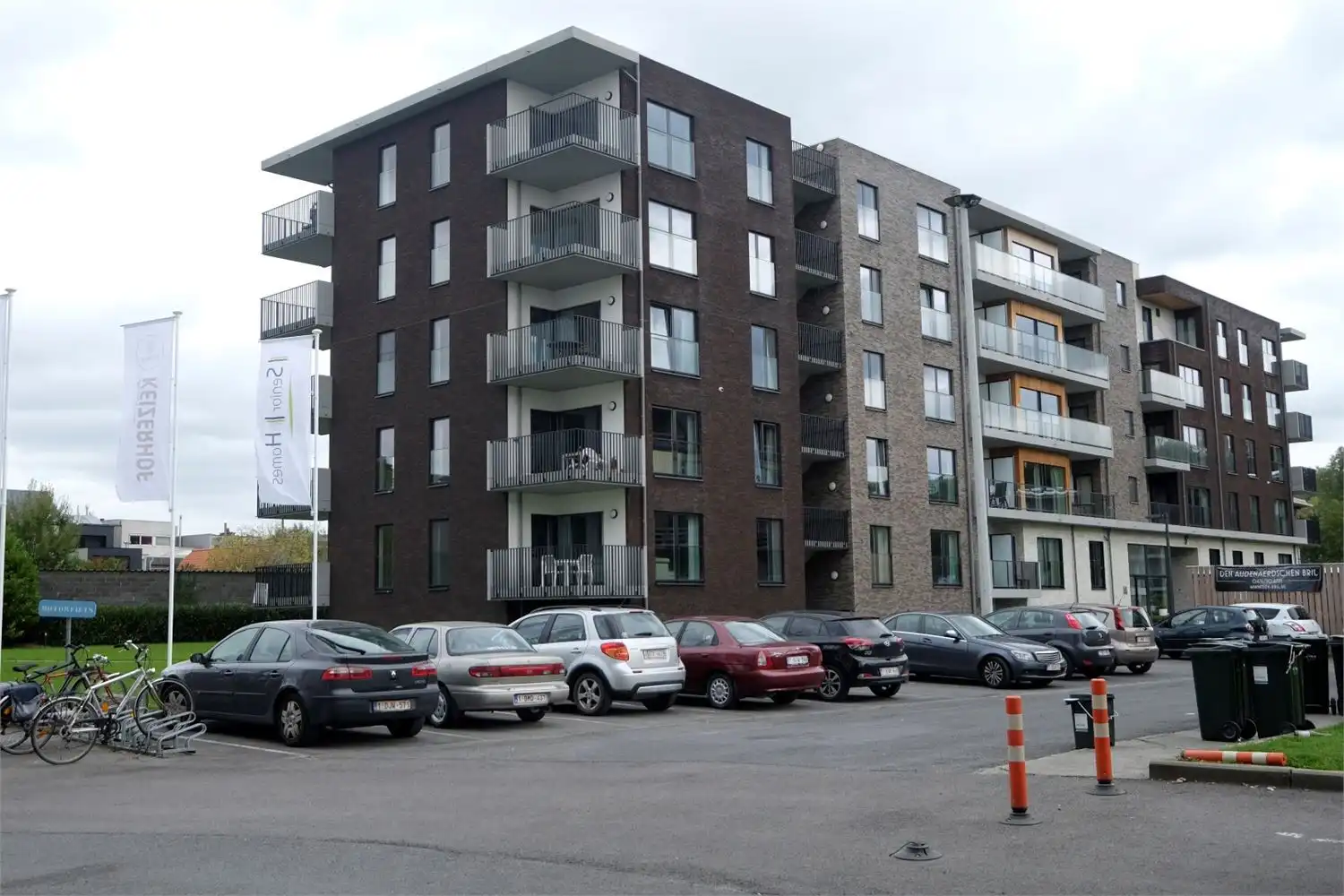 MODERNE ASSISENTIEWONING INCL. AUTOSTAANPLAATS foto 21