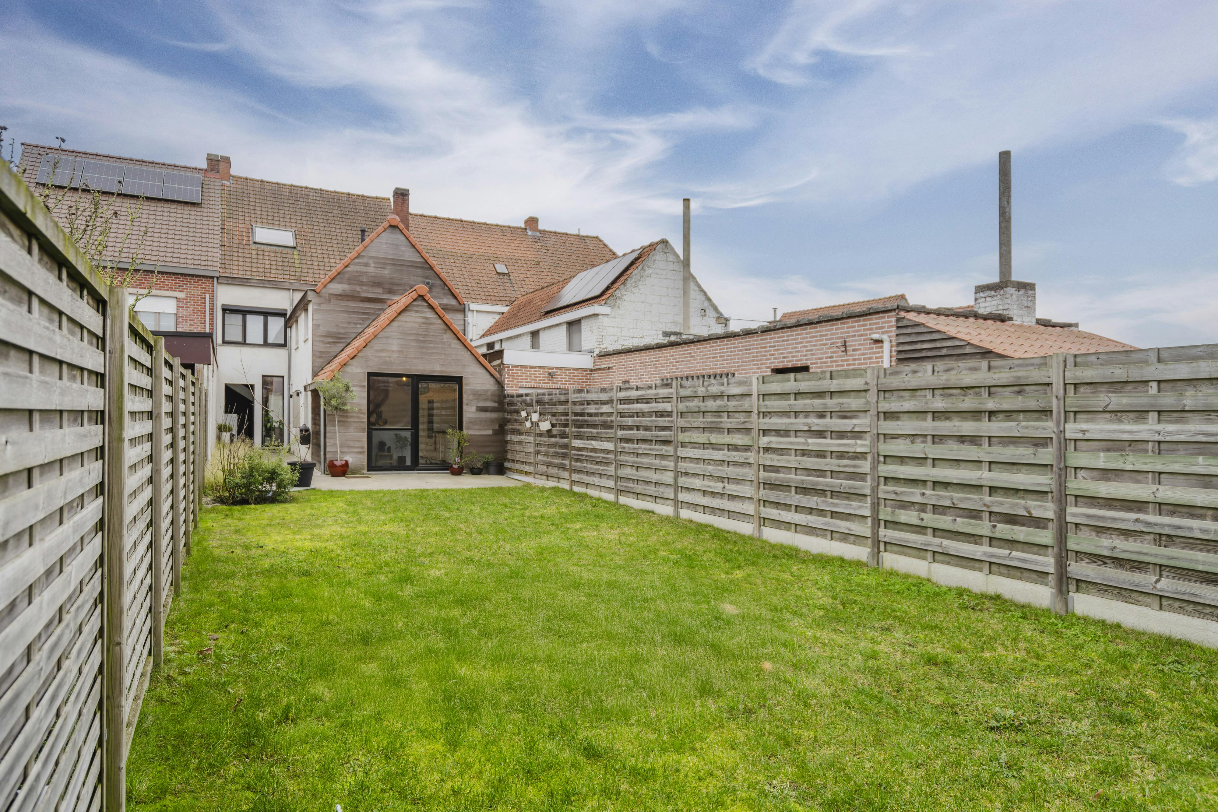 Instapklaar huis met aparte doorgang te koop in Waregem  foto 30