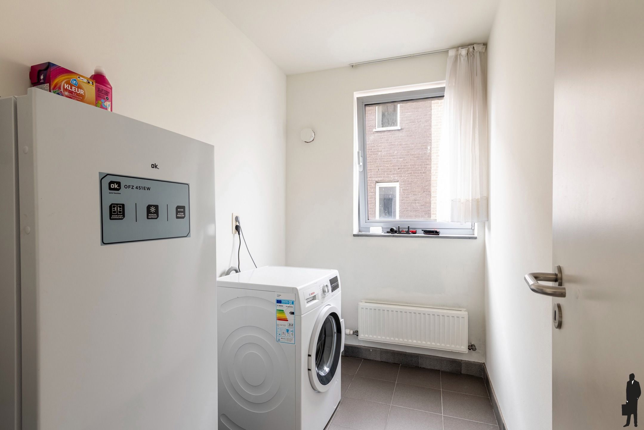 Instapklaar 3 slpk-appartement met garagebox in Turnhout foto 9