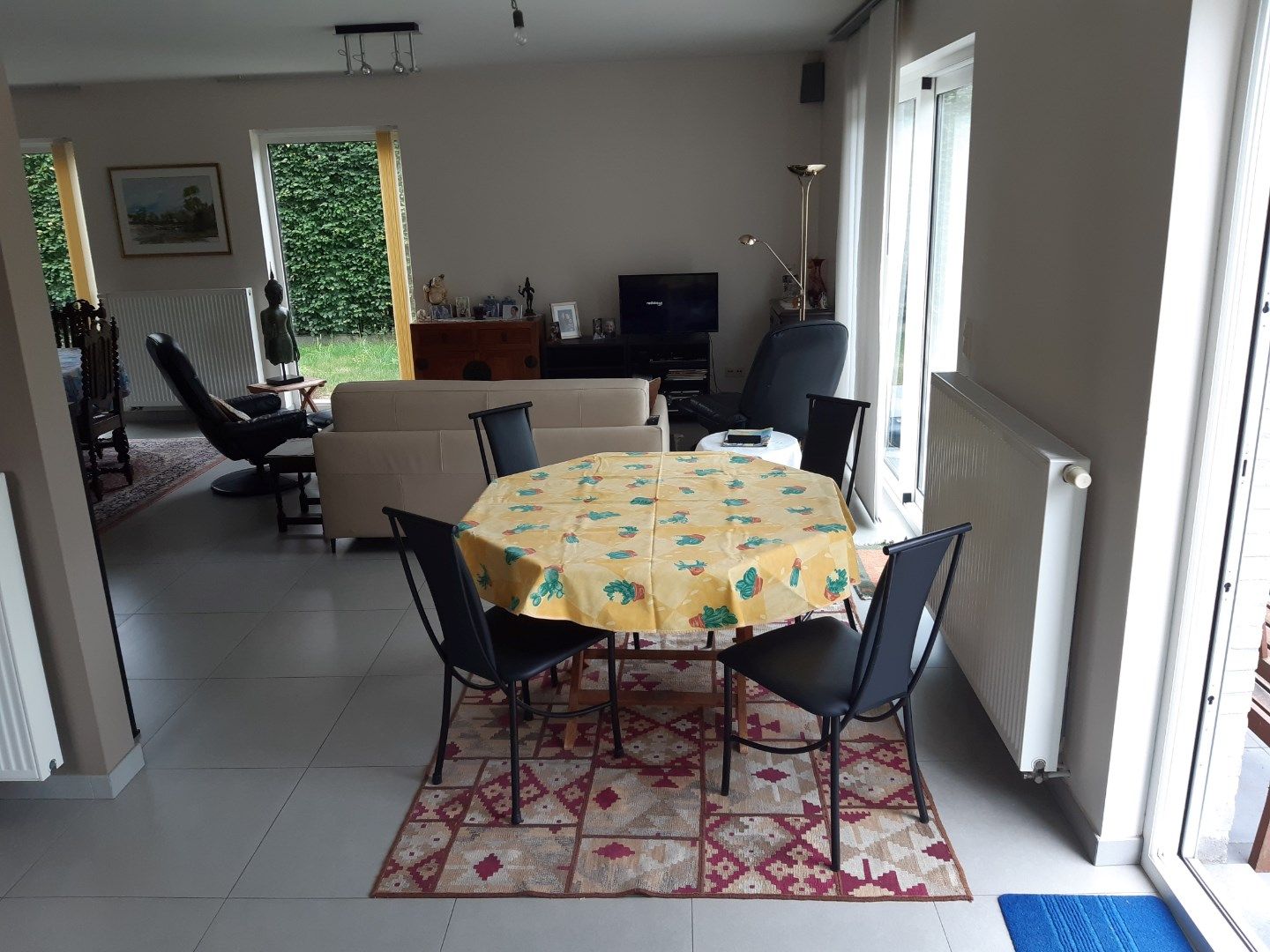 Recente, eigentijdse villa in doodlopende verkaveling ! foto 12