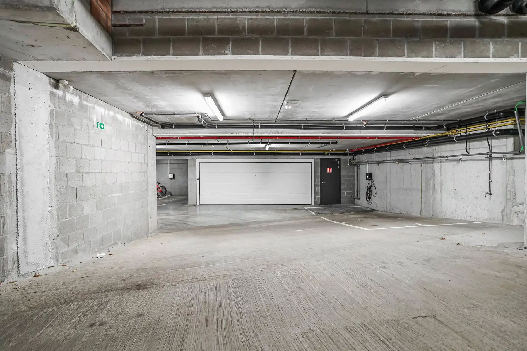 Zeer ruim en veelzijdig commercieel gelijkvloers op topligging in Wolvertem foto 22