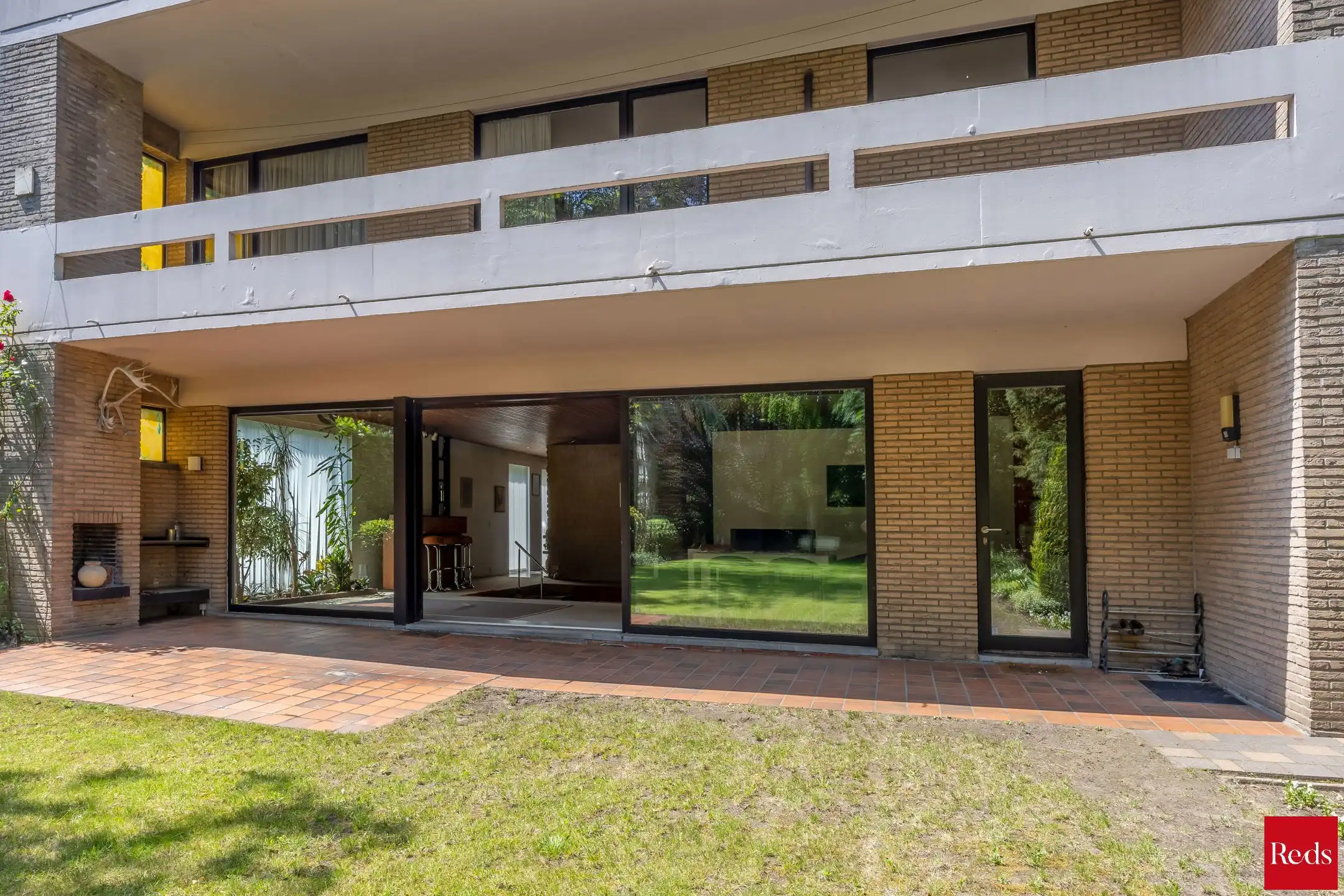 Karaktervolle villa met mooie tuin op toplocatie in Kapellen foto 26
