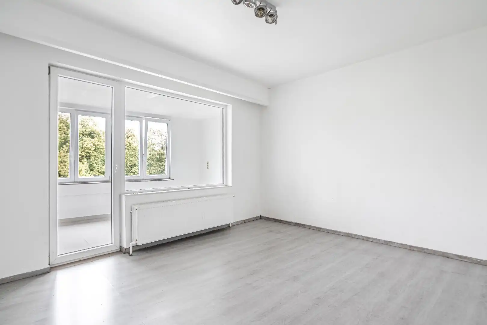 Instapklaar appartement in Hoboken-Antwerpen, EPC C, conform elektr. keuring foto 5