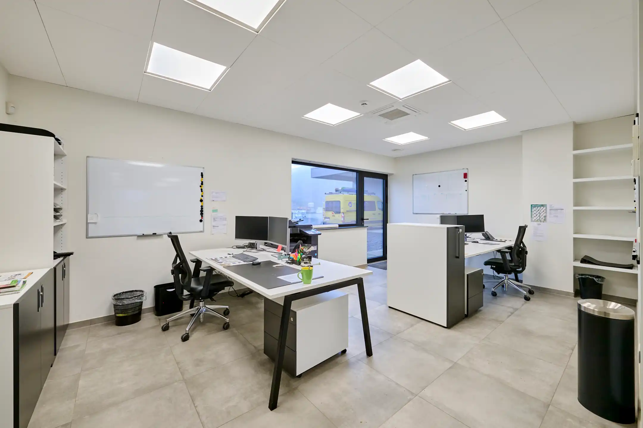 Multifunctioneel bedrijfsgebouw op Genk-Zuid foto 12