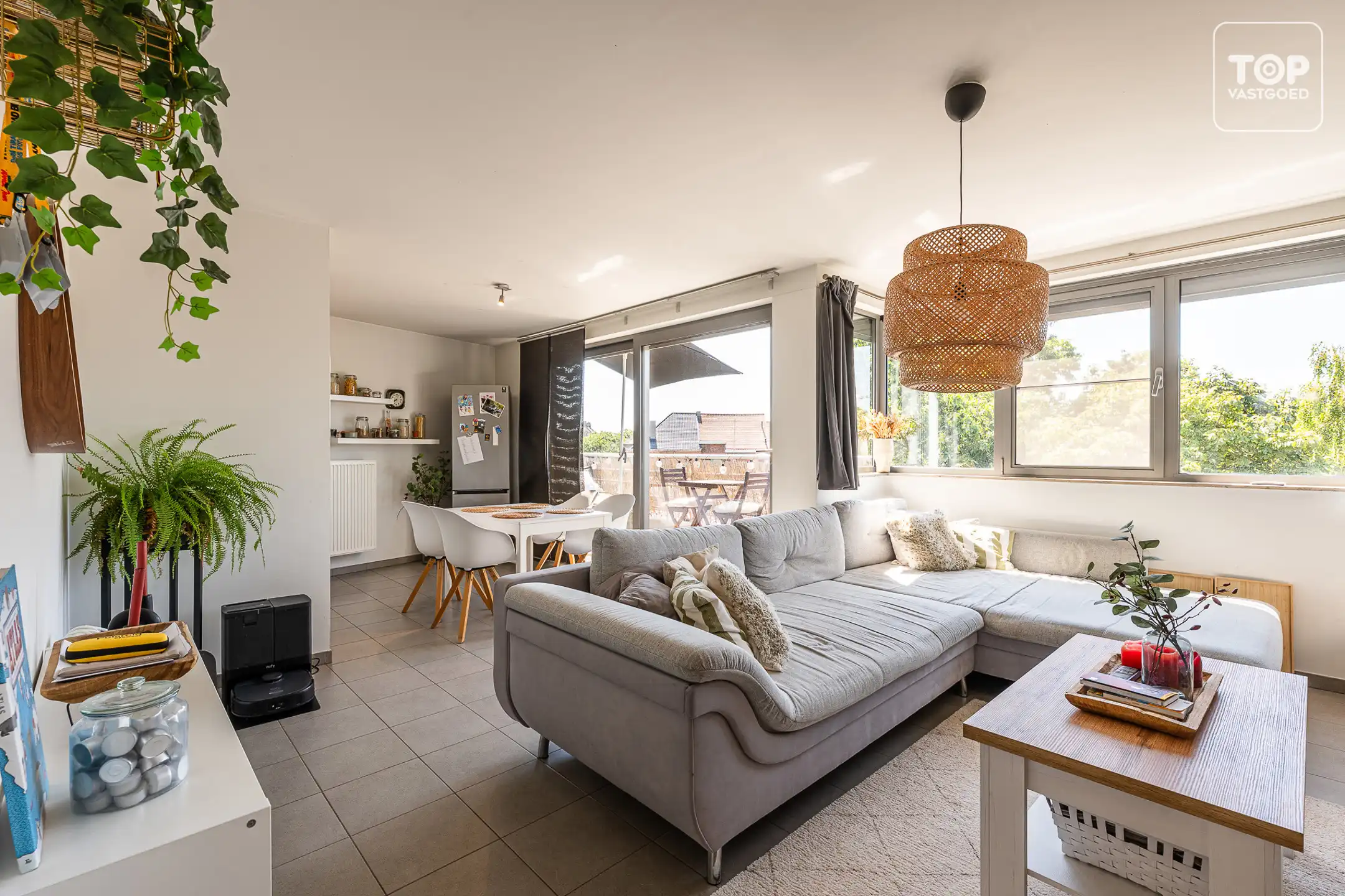 Instapklaar appartement met uitstekende bereikbaarheid foto 2
