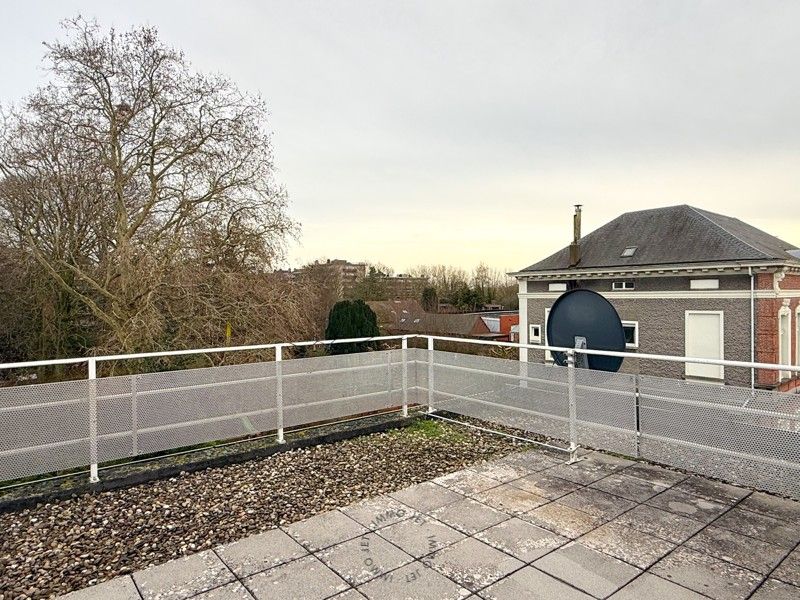 Dakappartement te huur in hartje Beveren foto 10
