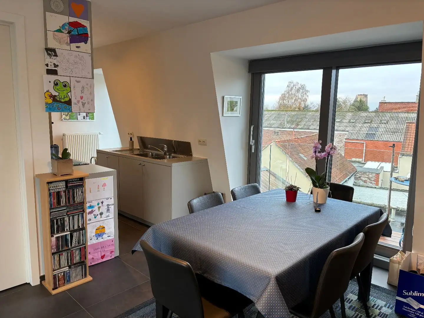 Modern appartement met 2 slaapkamers, garage en terras! foto 5