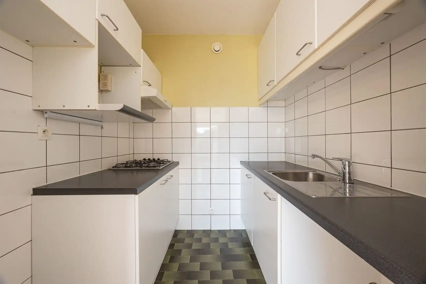 Groen, centraal, betaalbaar – 1-slaapkamer in bruisend Merksem foto 9