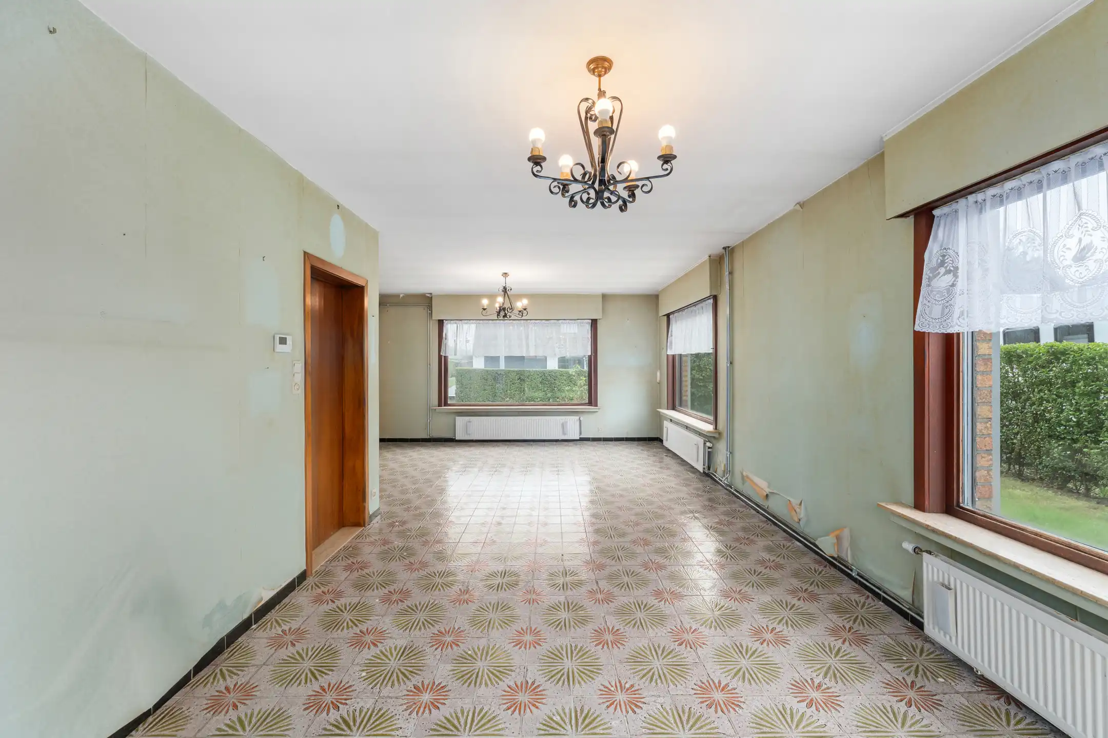 Ruime renovatiewoning met tuin in Dudzele foto 5